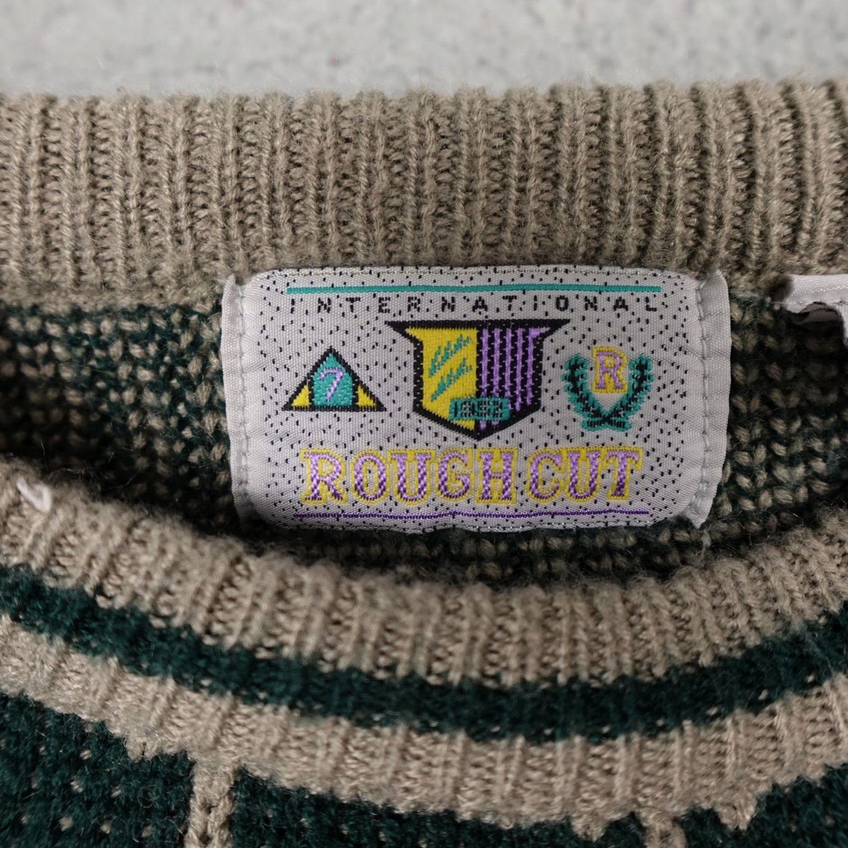Vintage VINTAGE Rough Cut Mens Geometric Sweater M Green Tan Knit 90s Pullover Crew Neck Size US M / EU 48-50 / 2 - 3 Thumbnail
