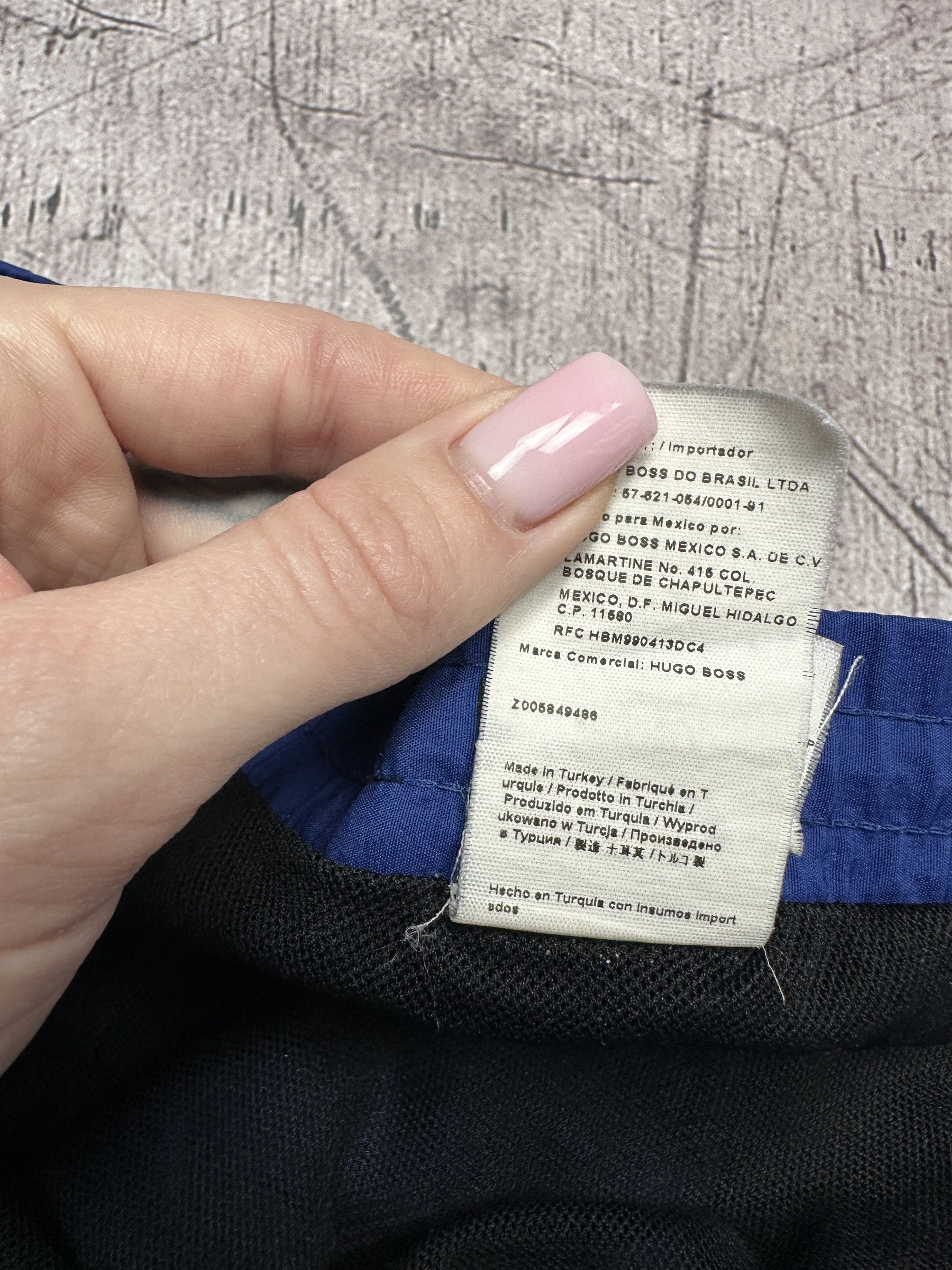 Hugo Boss Hugo Boss Mens Nylon Shorts Size US 34 / EU 50 - 7 Thumbnail