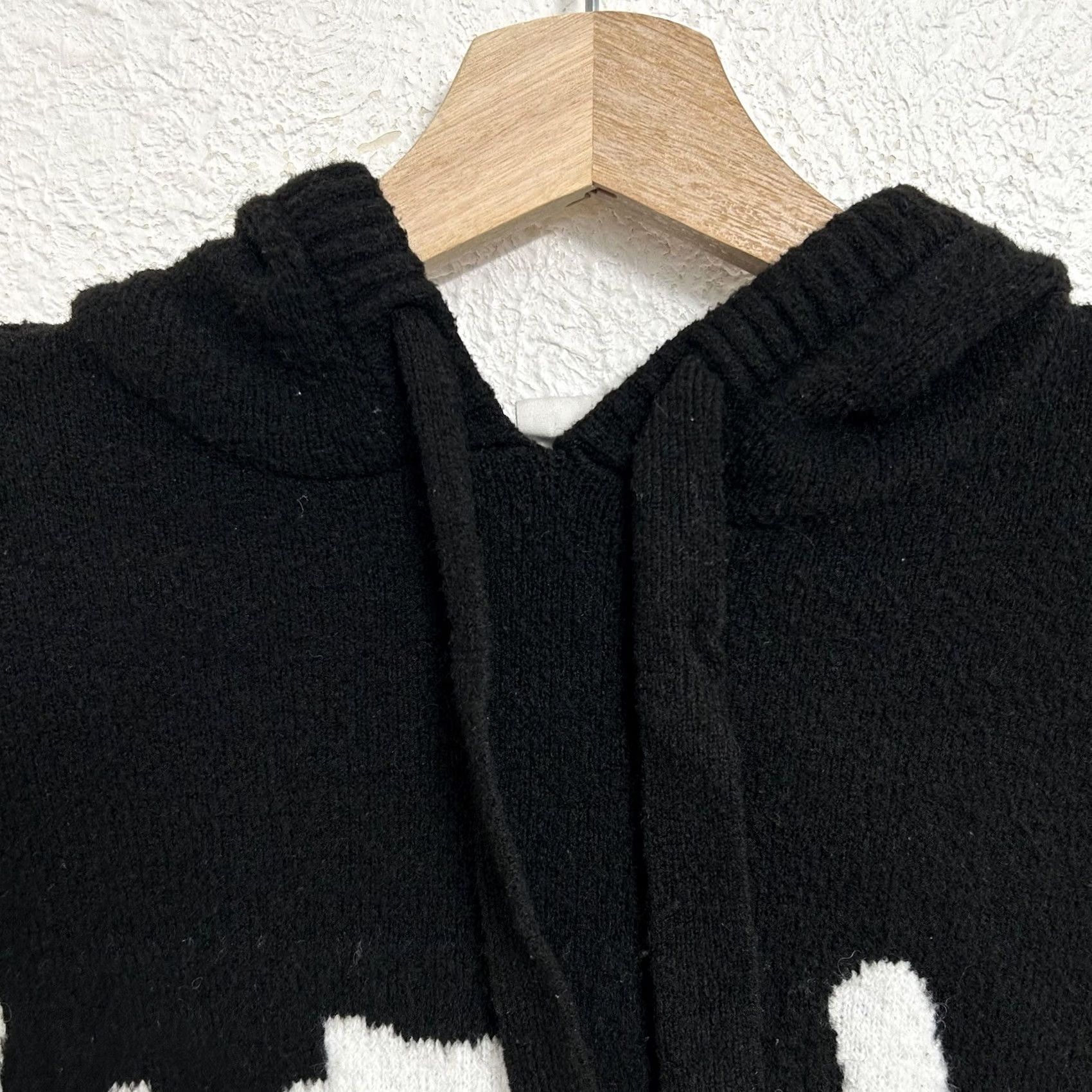 H&M H & M x NO FEAR Oversized Hoodie Knit Sweater Women’s Black XS Size XS / US 0-2 / IT 36-38 - 4 Thumbnail