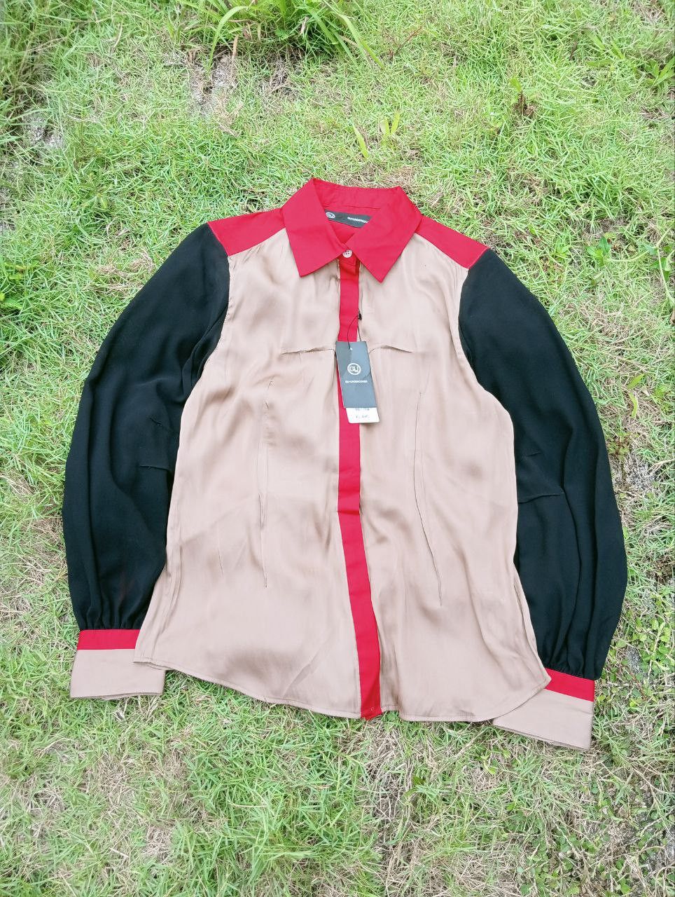 GU × Undercover UNDERCOVER x GU POLYESTER SHIRT - SIZE M Size M / US 6-8 / IT 42-44 - 1 Thumbnail