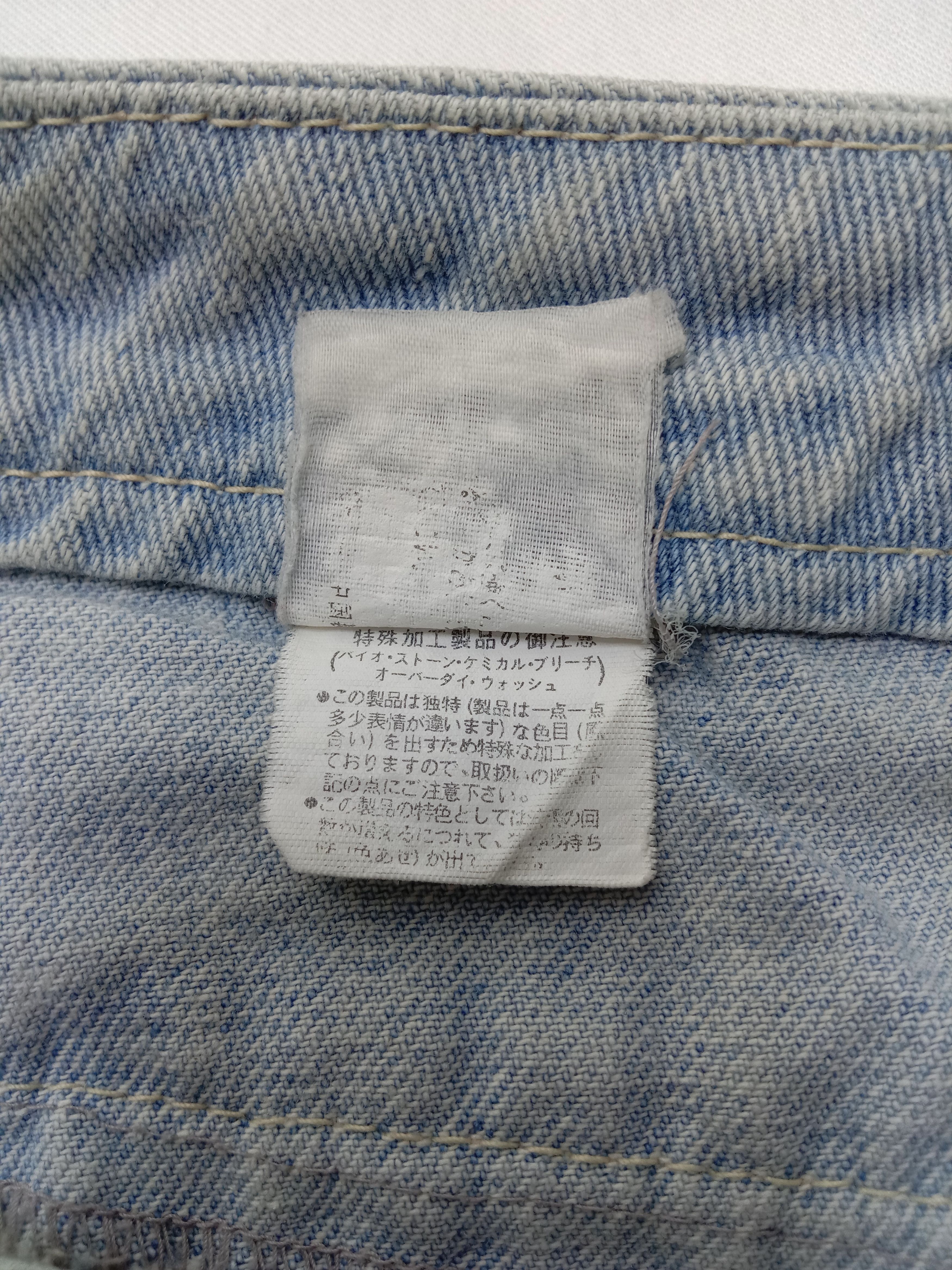 Japanese Brand Vintage Japanese Double Waist Light Wash Distressed Jeans Size 29" - 11 Thumbnail