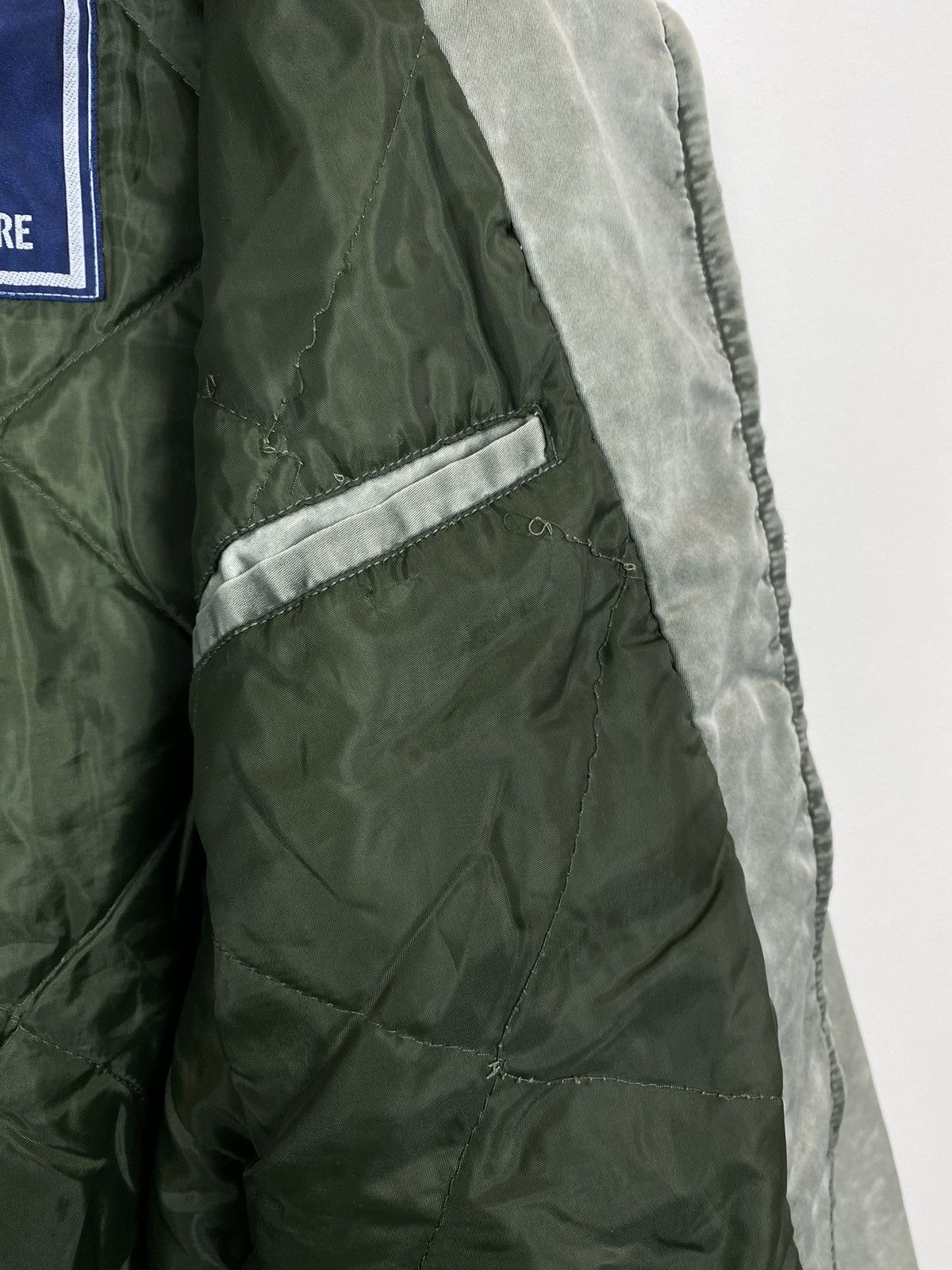 Vintage Vintage Globetrotter Military Bomber MA-1 Flight Jacket USA Size US L / EU 52-54 / 3 - 8 Thumbnail