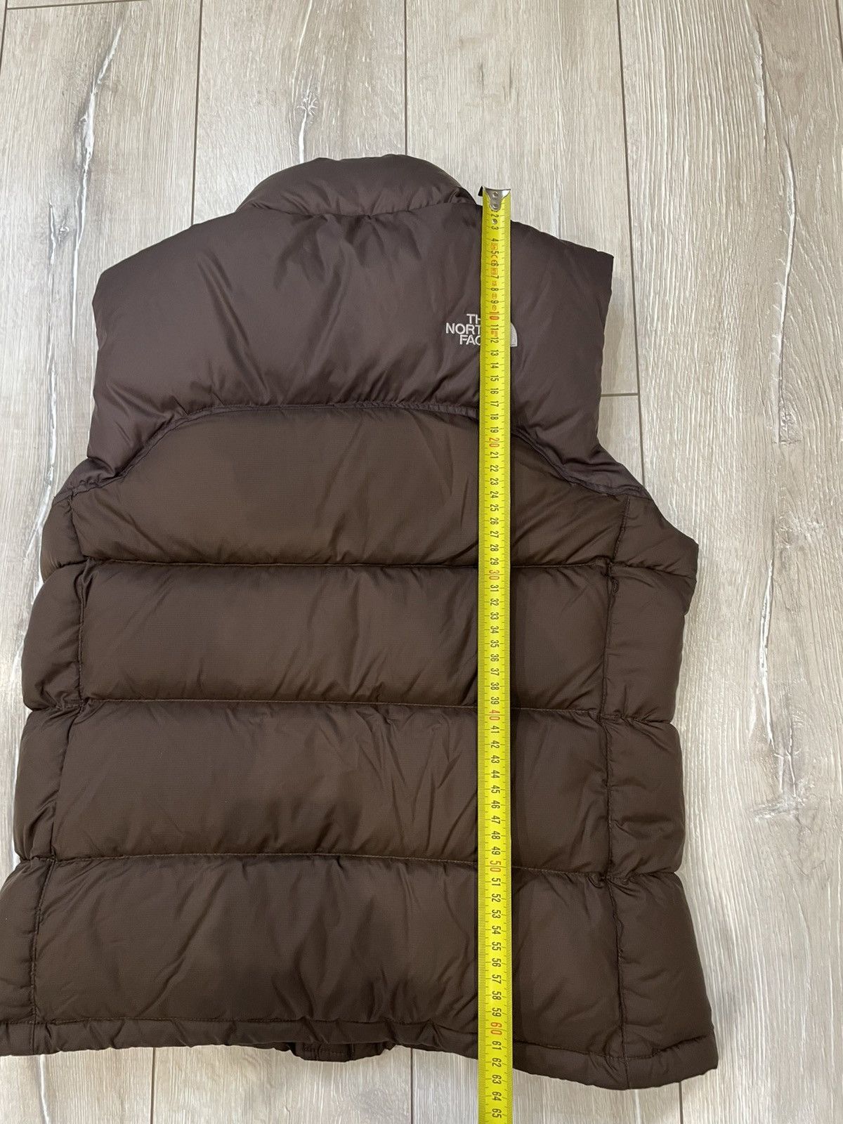 The North Face THE NORTH FACE NUPTSE 700 DOWN PUFFER BROWN VEST WOMENS M Size M / US 6-8 / IT 42-44 - 13 Thumbnail