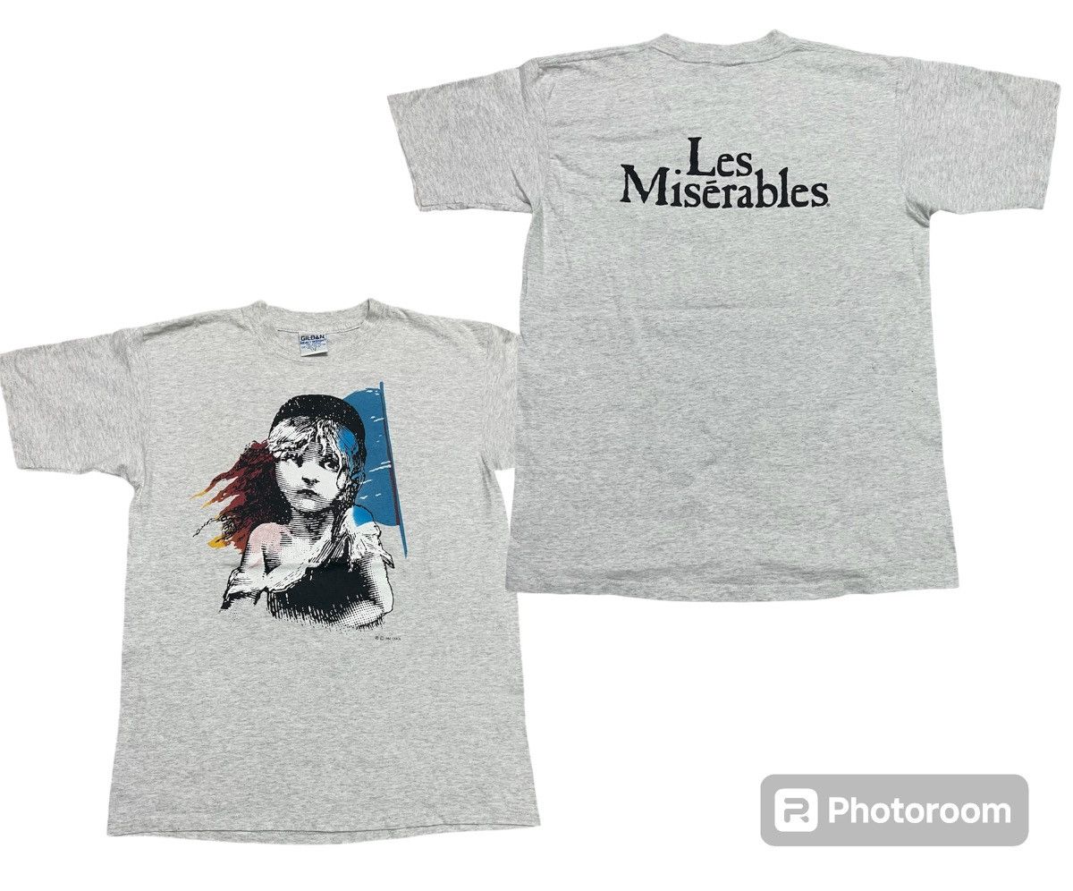 Vintage 80s LES MISERABLES L SIZE ON SUPER RARE 80s GILDAN TAG Size US L / EU 52-54 / 3 - 1 Thumbnail