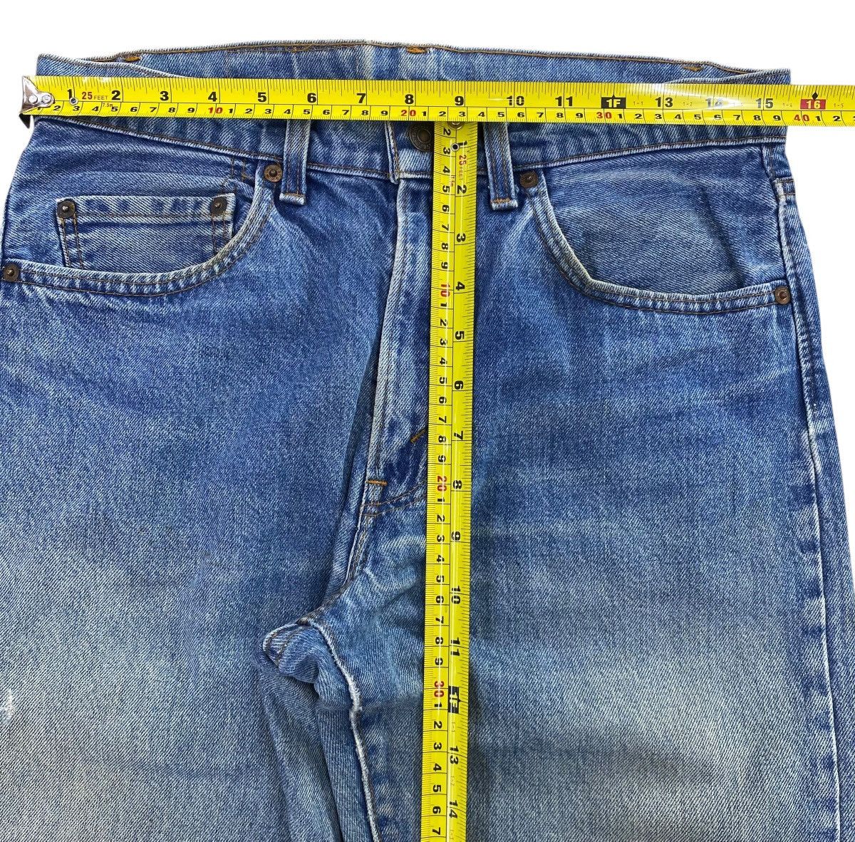 Levi's Levi’s Blue Faded Wash Straight Cut Style Jeans Size US 31 - 9 Thumbnail