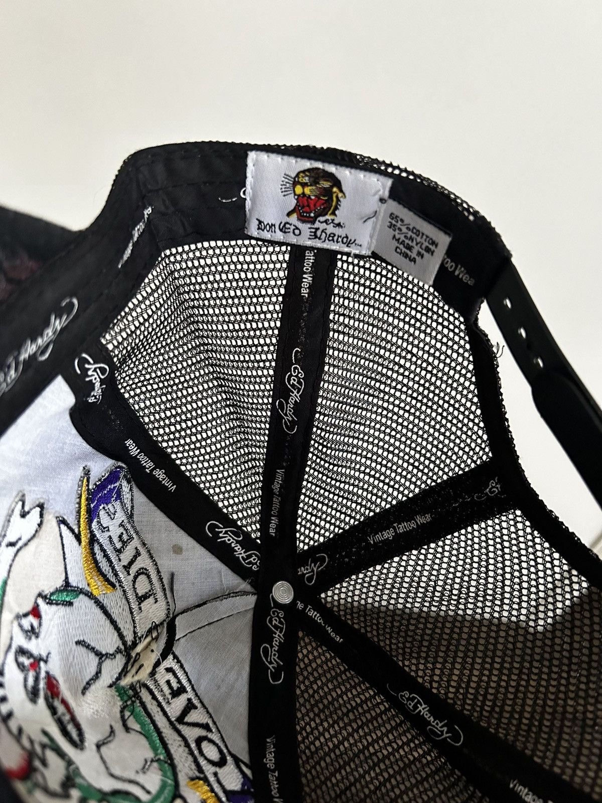 Ed Hardy × Sad Boys × Yung Lean Ed Hardy Love Dies Hard Trucker Hat Size ONE SIZE - 4 Thumbnail
