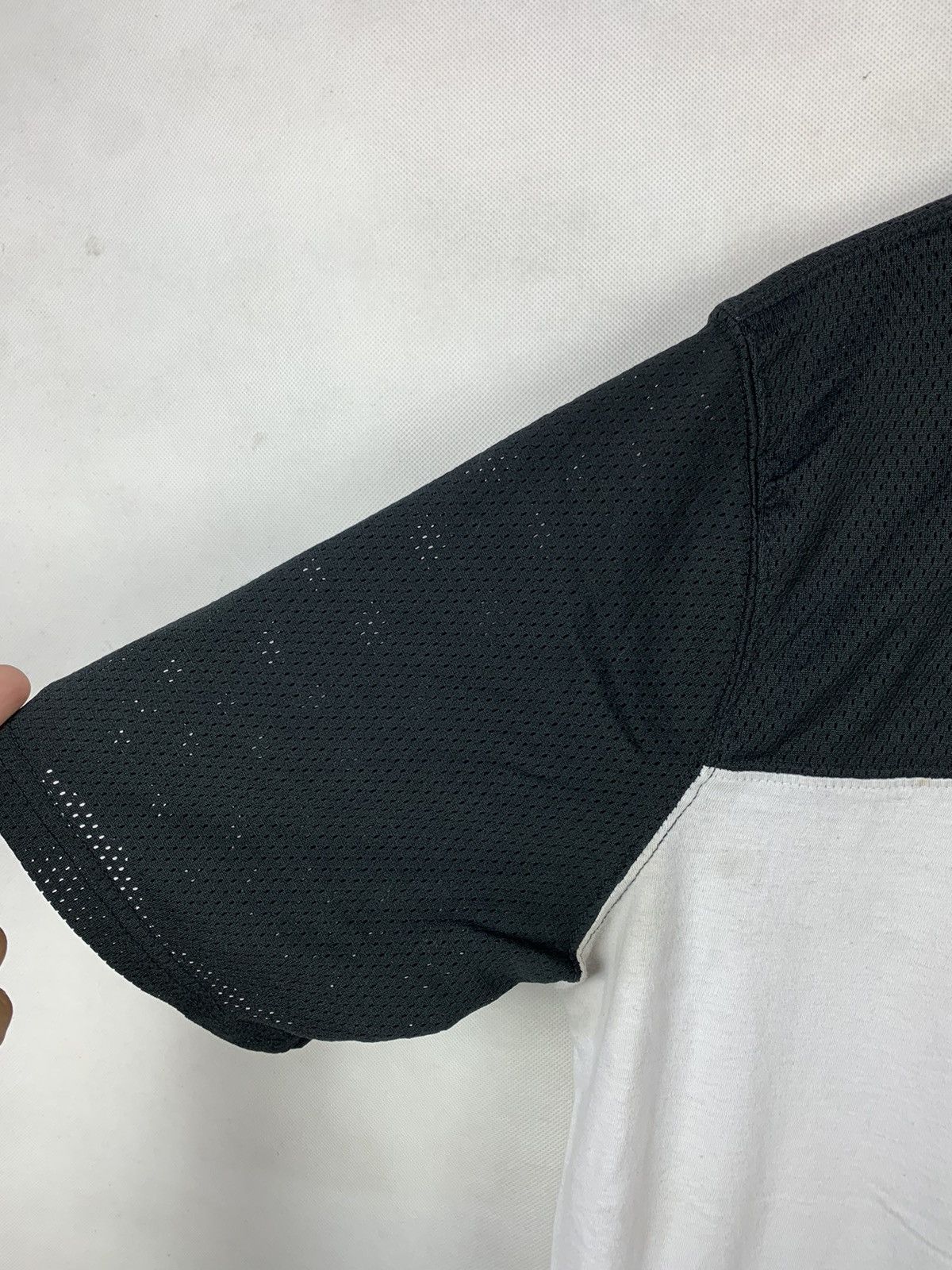 Other Steals! Air Jordan Basketball Mesh Tee Jumping Man Size US S / EU 44-46 / 1 - 8 Thumbnail