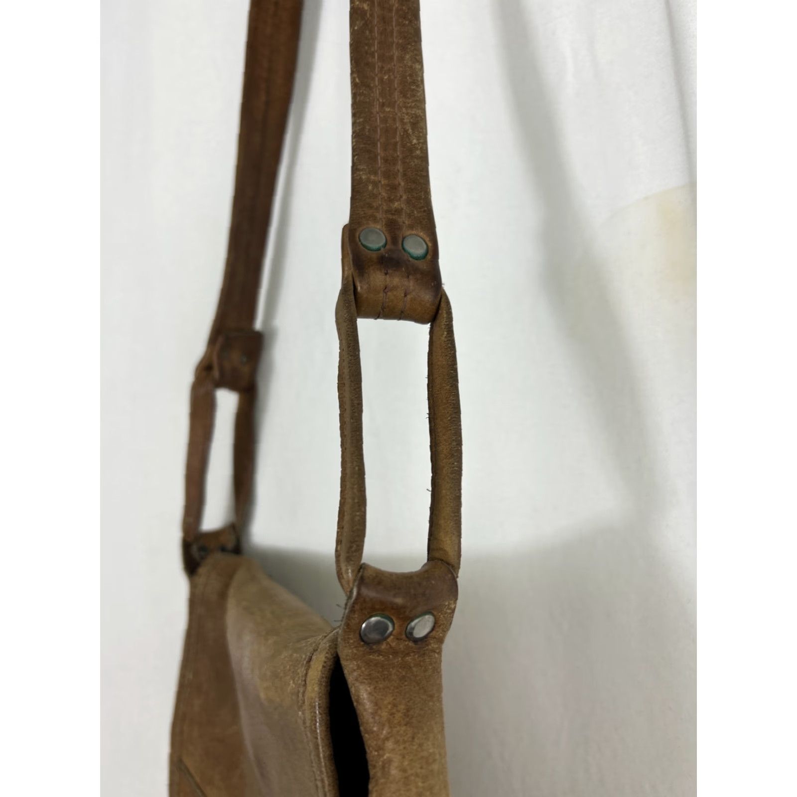 Vintage **Vintage Brown Leather Crossbody Purse Small** User: Vintage Brown Leather Crossbody Purse Small 7.5x7.5x3 Size ONE SIZE - 6 Thumbnail