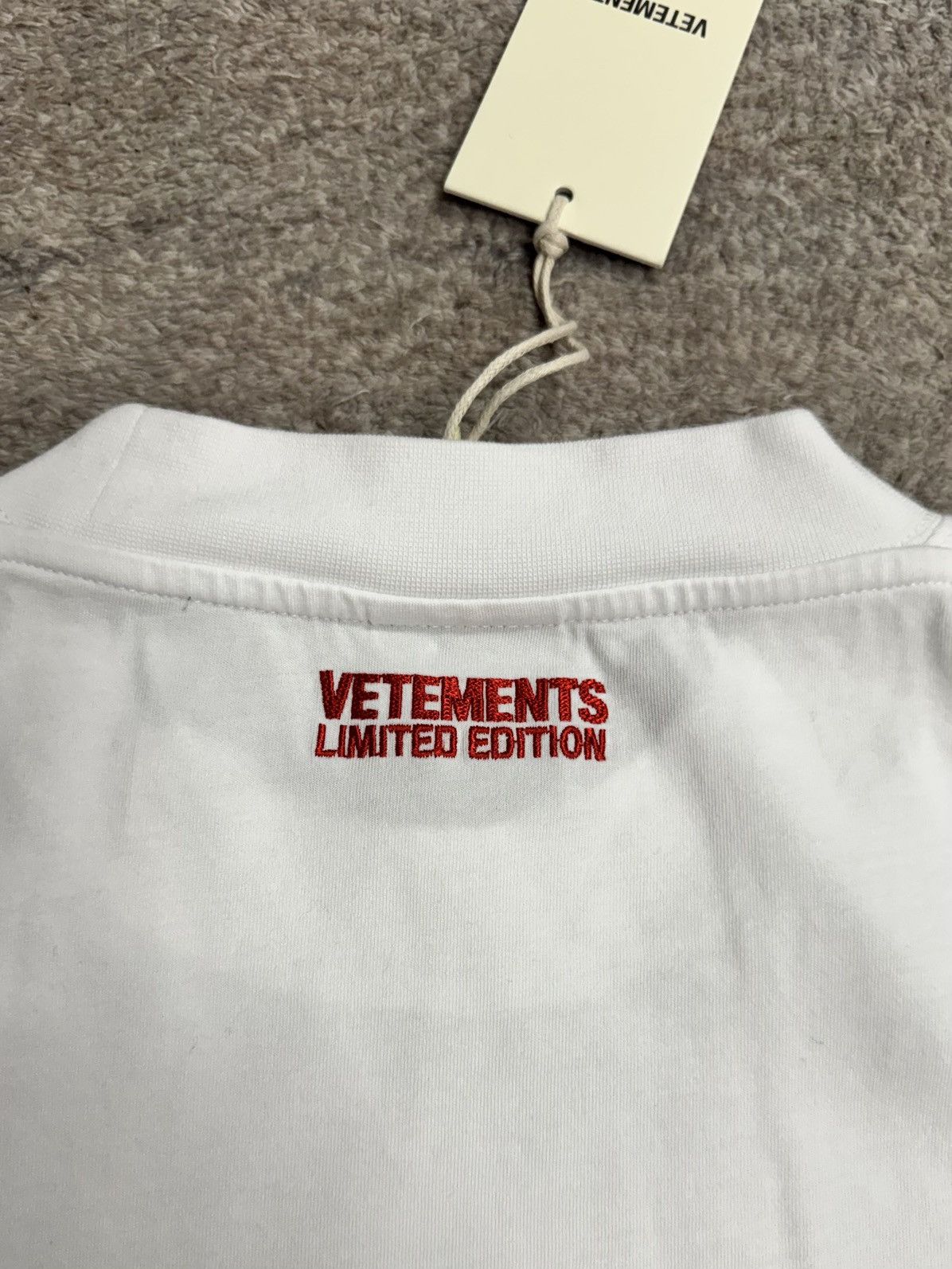 Vetements VETEMENTS Y2K-print cotton T-shirt Size US S / EU 44-46 / 1 - 4 Thumbnail