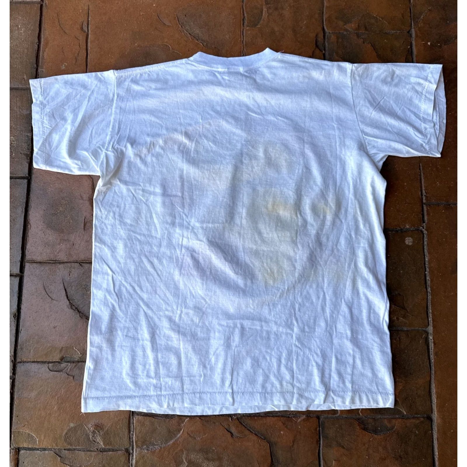Vintage VINTAGE Looney Tunes Taz Big Face T-Shirt XL White Crew Neck Short Sleeve Mens 90s graphic print Warner Bros shirt Size US XL / EU 56 / 4 - 3 Thumbnail