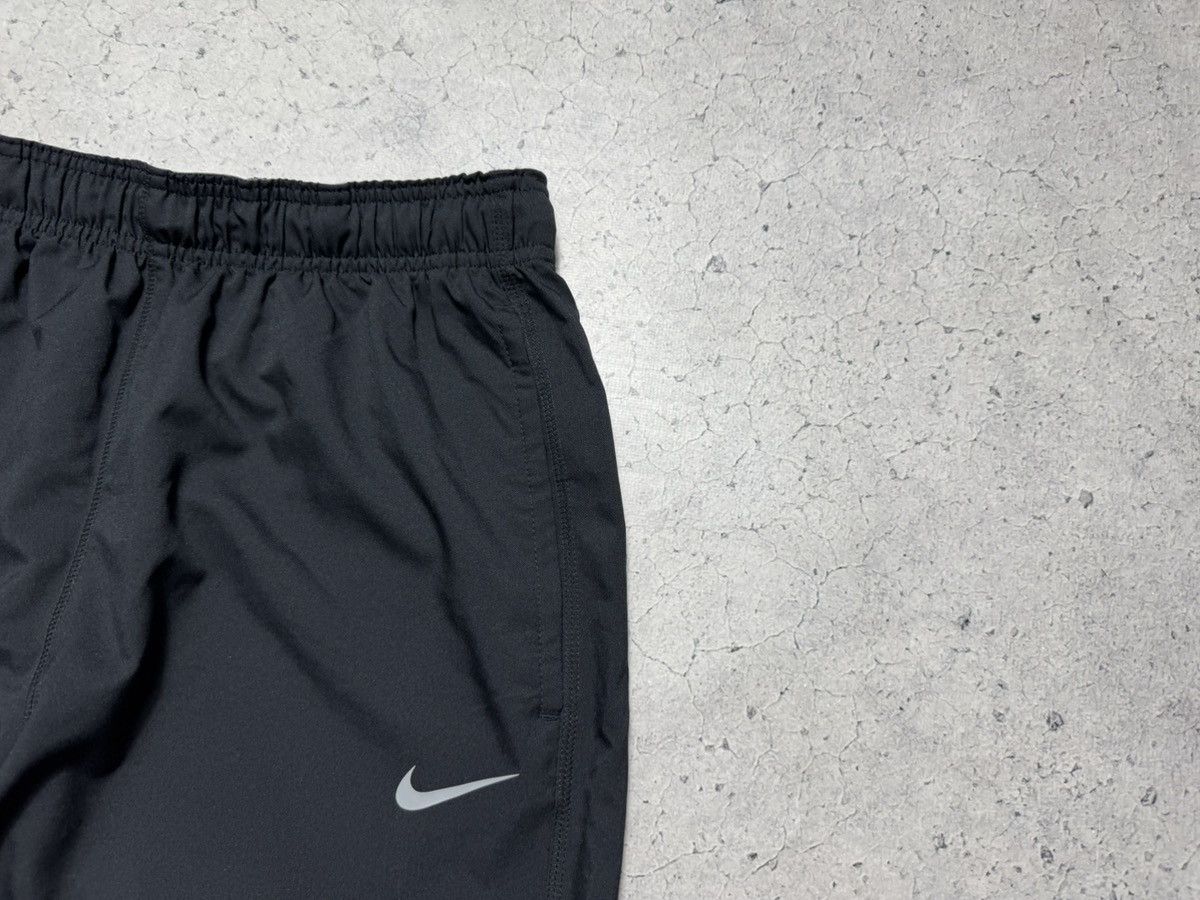 Nike Nike Vintage Nylon Baggy Track Pants Swoosh Drill Black Size US 32 / EU 48 - 3 Thumbnail