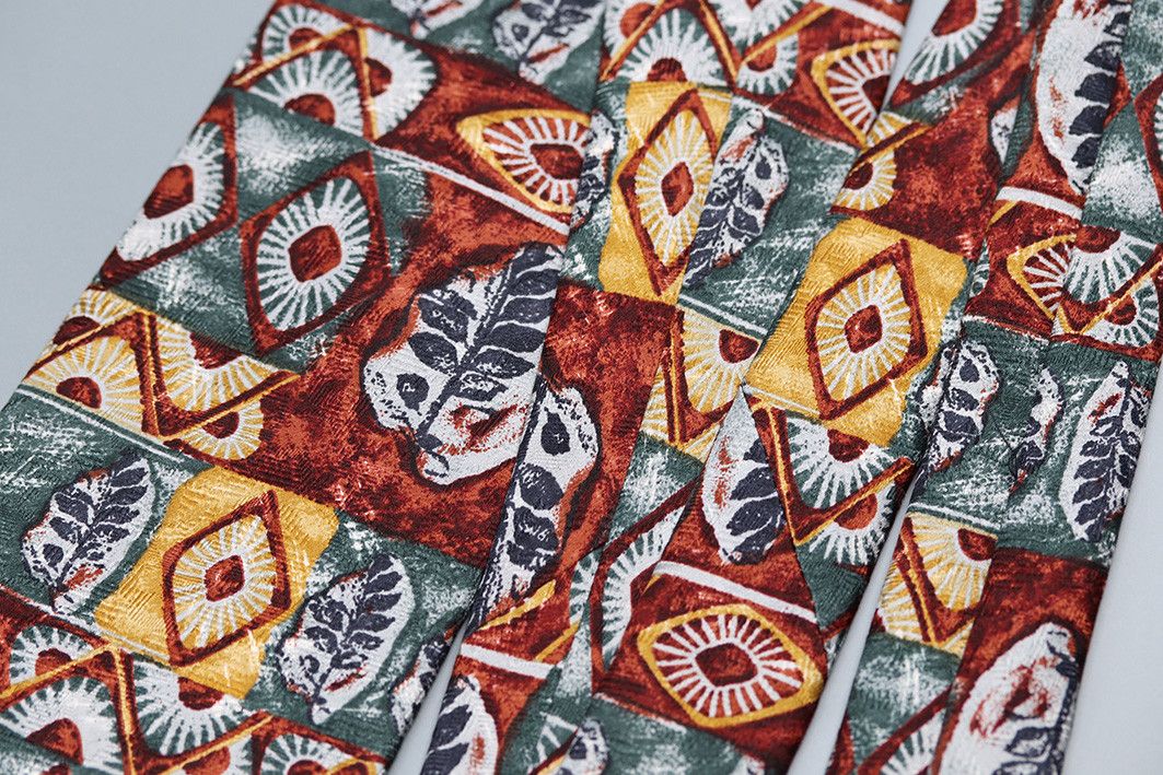 Other Vintage ALPI Silk Tie with Geometric Tribal Pattern Size ONE SIZE - 8 Thumbnail