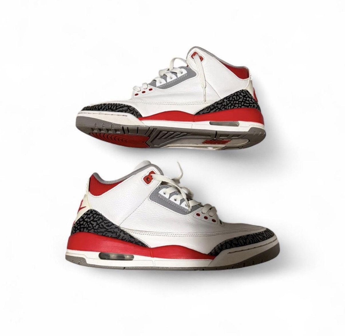 Jordan Brand Jordan 3 “Fire Red” Size US 10 / EU 43 - 7 Thumbnail