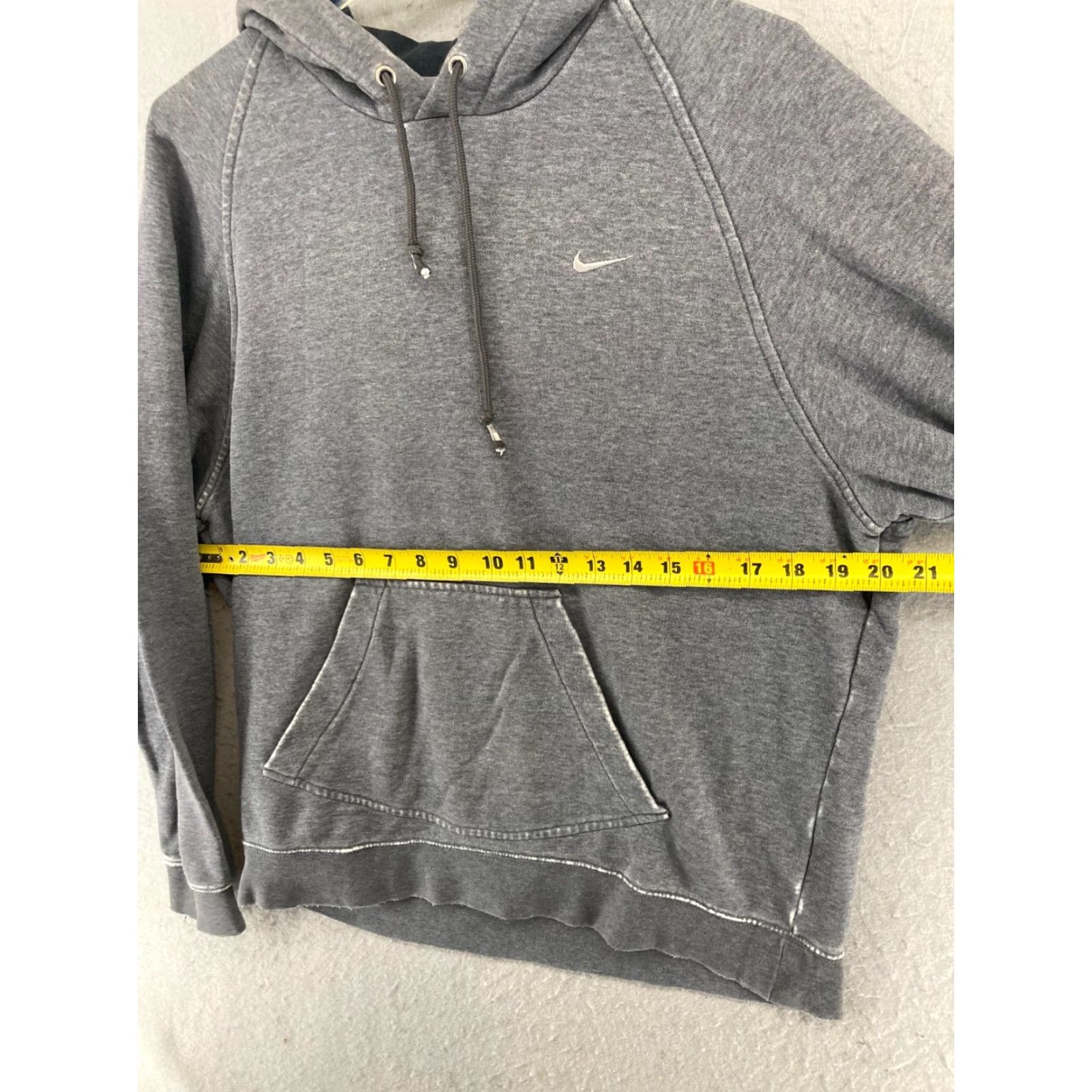 Nike Nike Hoodie Mens Medium Gray Swoosh Athletic Shirt Size US M / EU 48-50 / 2 - 2 Thumbnail