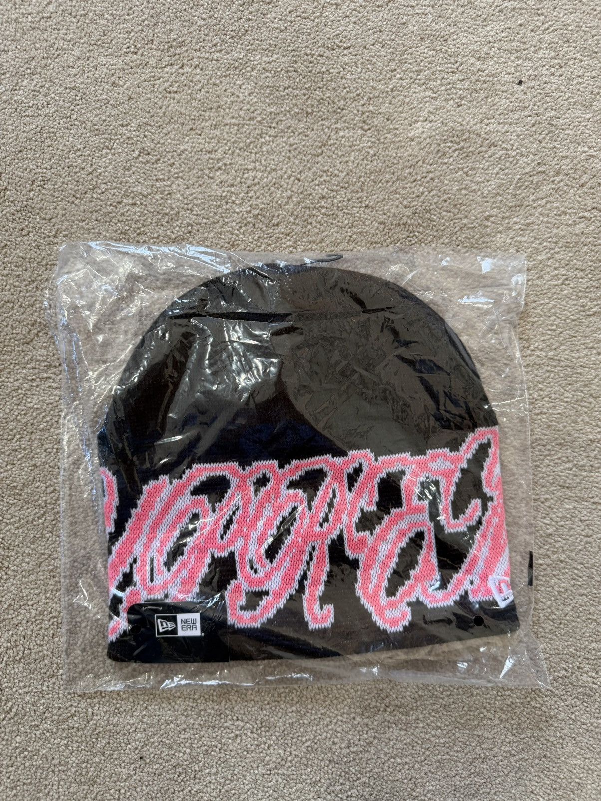 Supreme Supreme New Era Cursive Beanie | Grailed