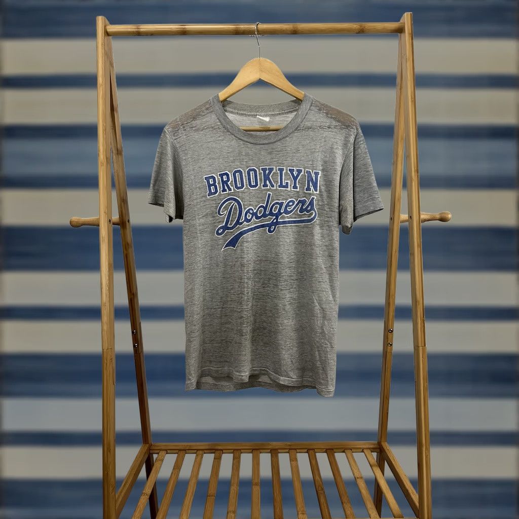 MLB VTG 80s Brooklyn Dodgers MLB Super Paper Thin Burnout Worn Gray T-Shirt Size M Size US M / EU 48-50 / 2 - 1 Thumbnail