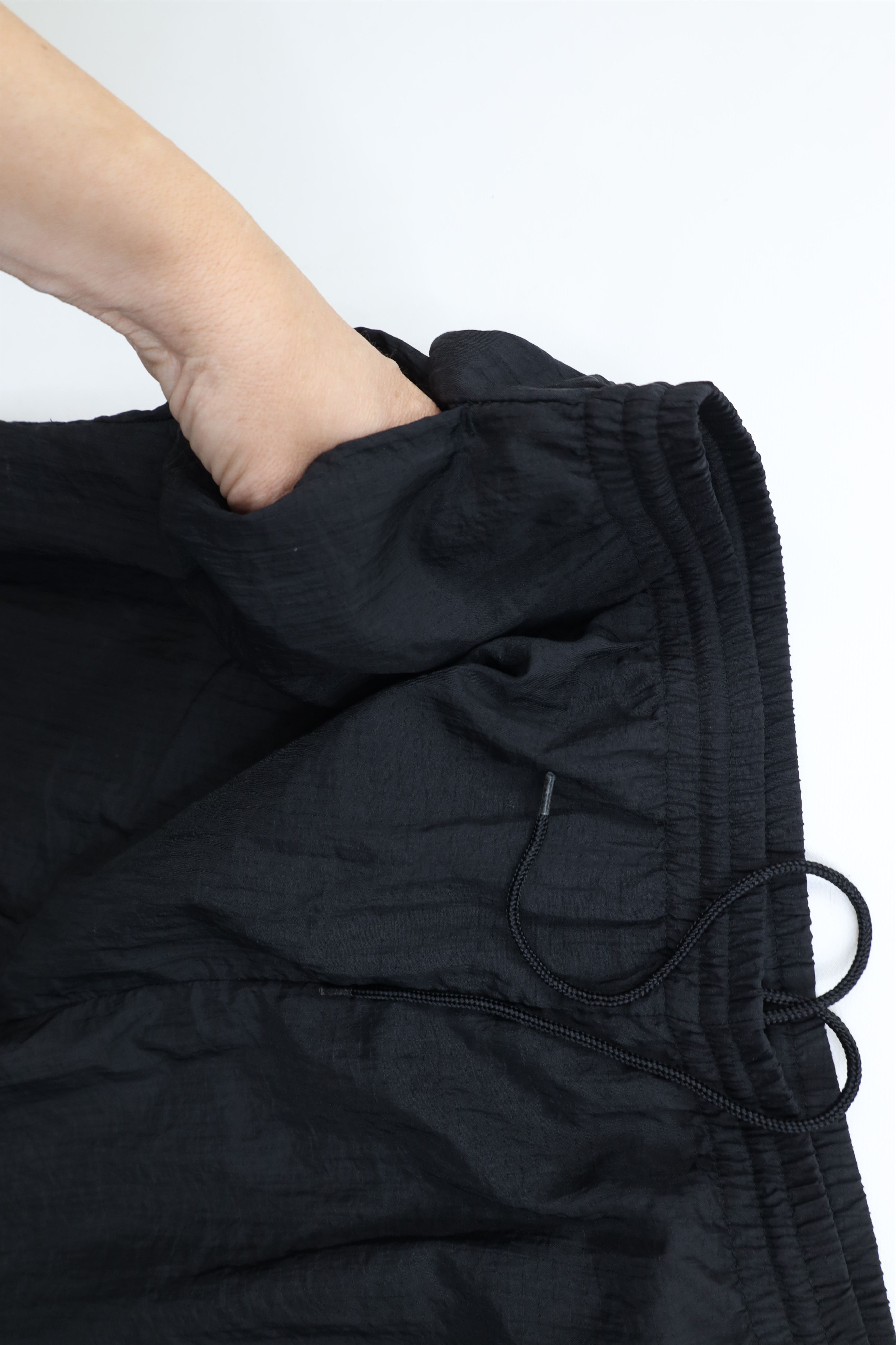 Reebok Vintage 90s Reebok Nylon Windbreaker Joggers Pants Black Size US 38 / EU 54 - 9 Thumbnail