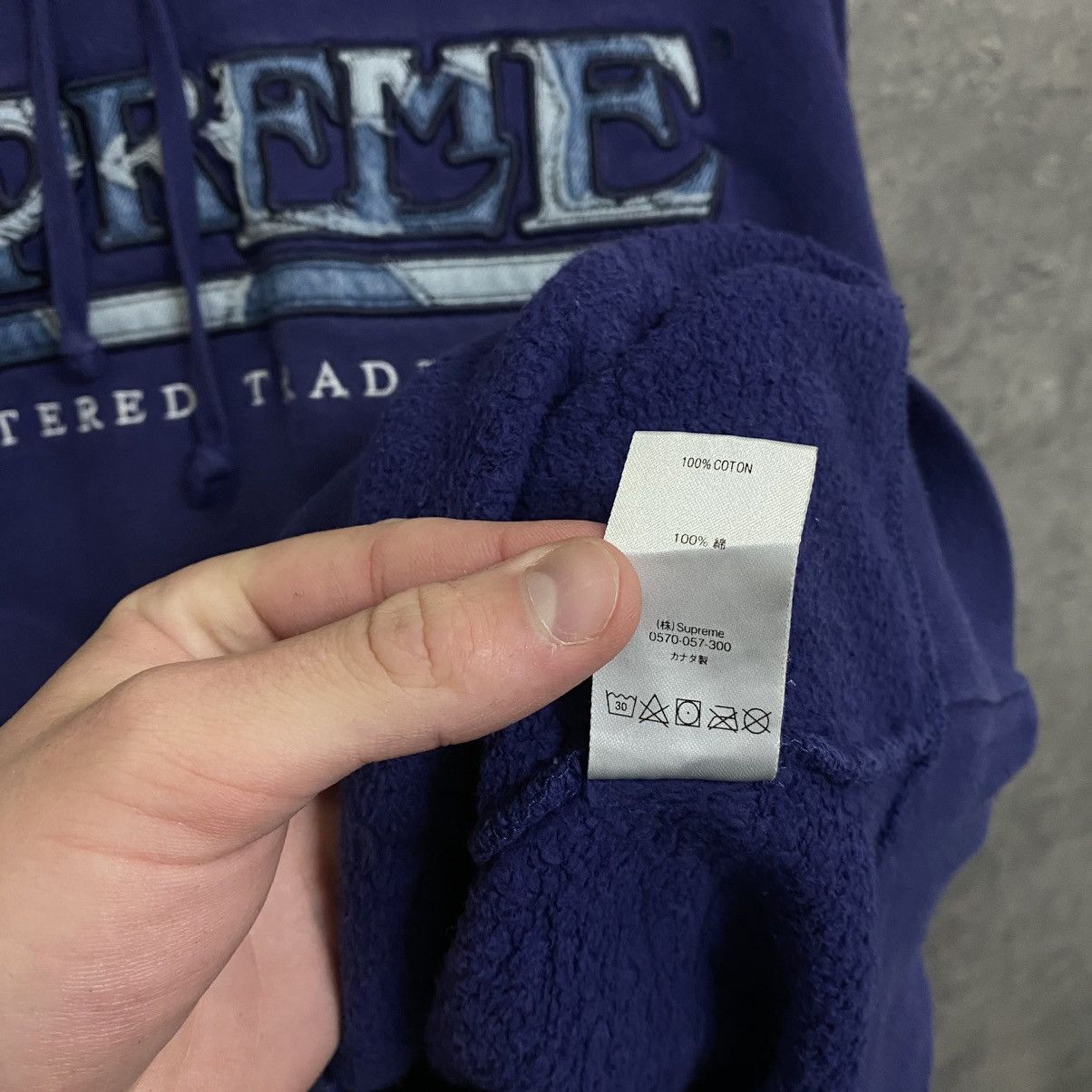 Supreme Vintage Supreme hoodie big logo Size US L / EU 52-54 / 3 - 15 Thumbnail
