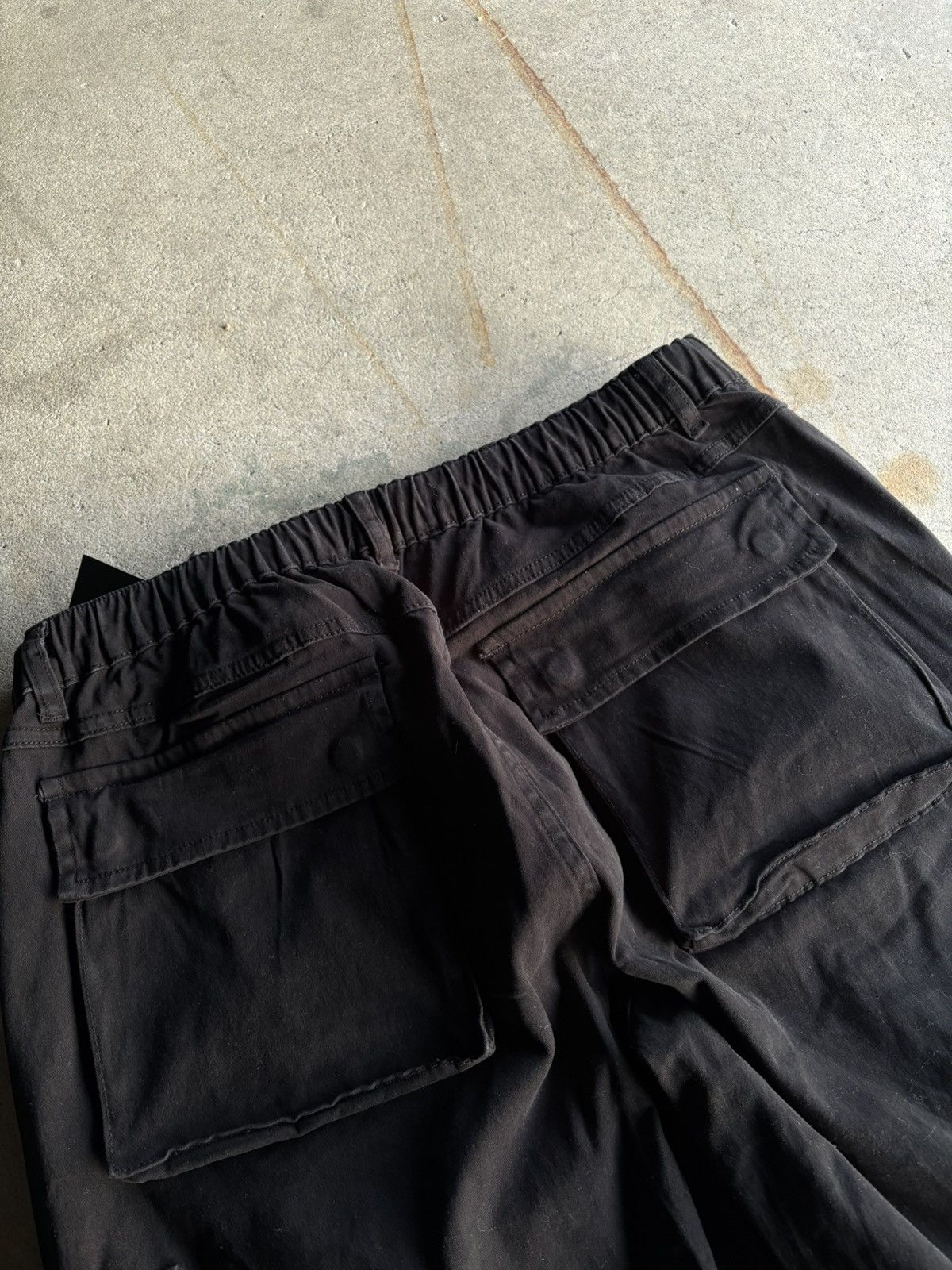 YoungLA Young LA X The Dark Knight Collab Baggy Black Cargos Size US 38 / EU 54 - 10 Thumbnail