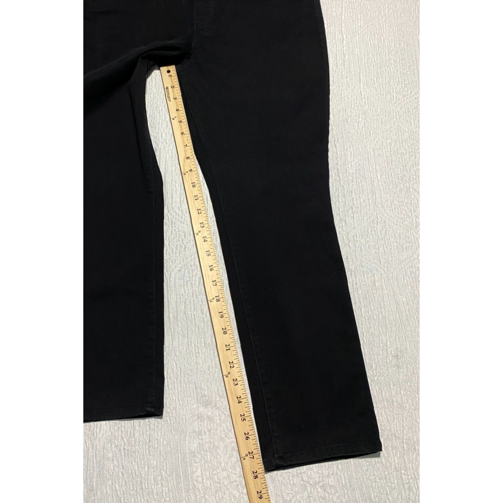 Levi's Levi's Jeans Pull On Skinny Leggings Women 16 Black Elastic Waist 34×28 5-Pocket Design Size 24" / US 00 / IT 34 - 6 Thumbnail