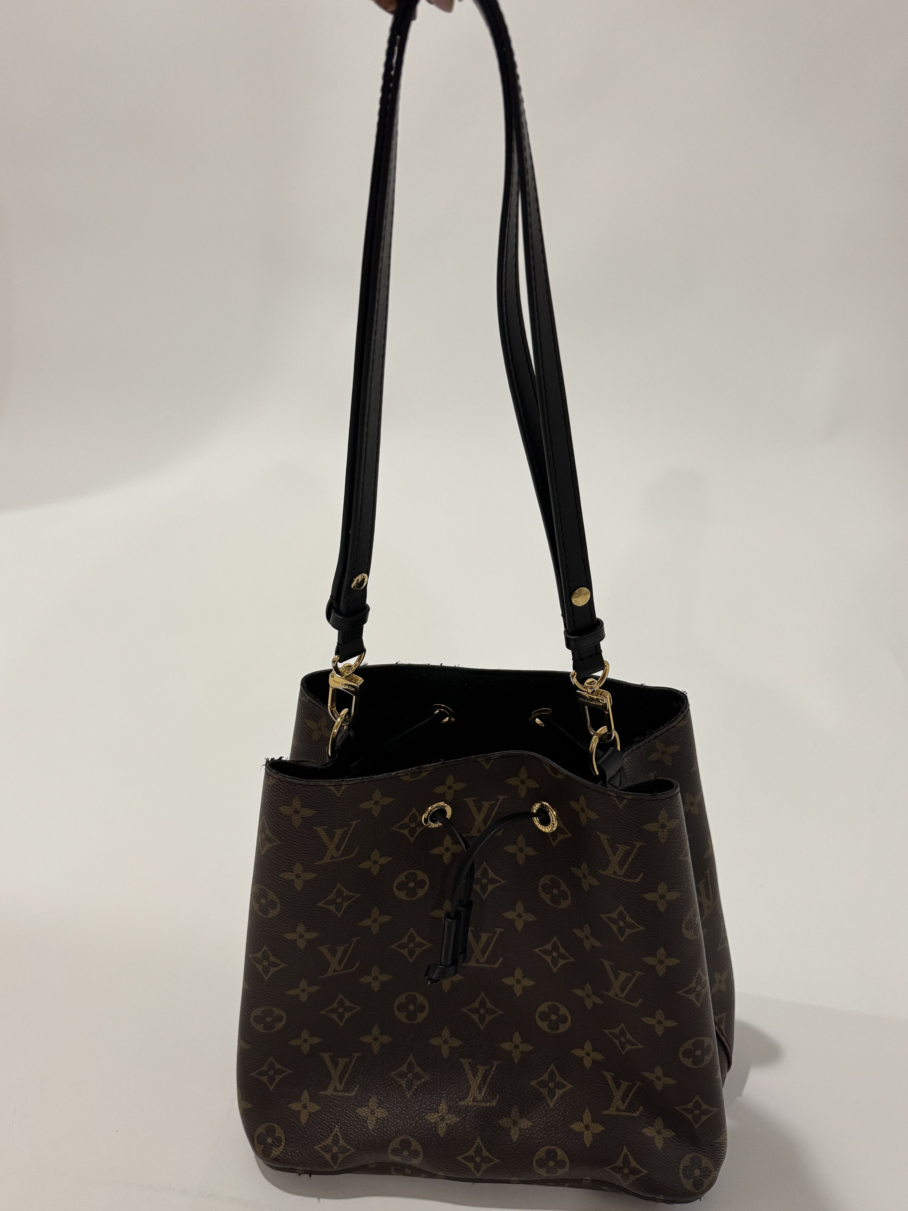 Louis Vuitton NéoNoé MM Size ONE SIZE - 15 Thumbnail