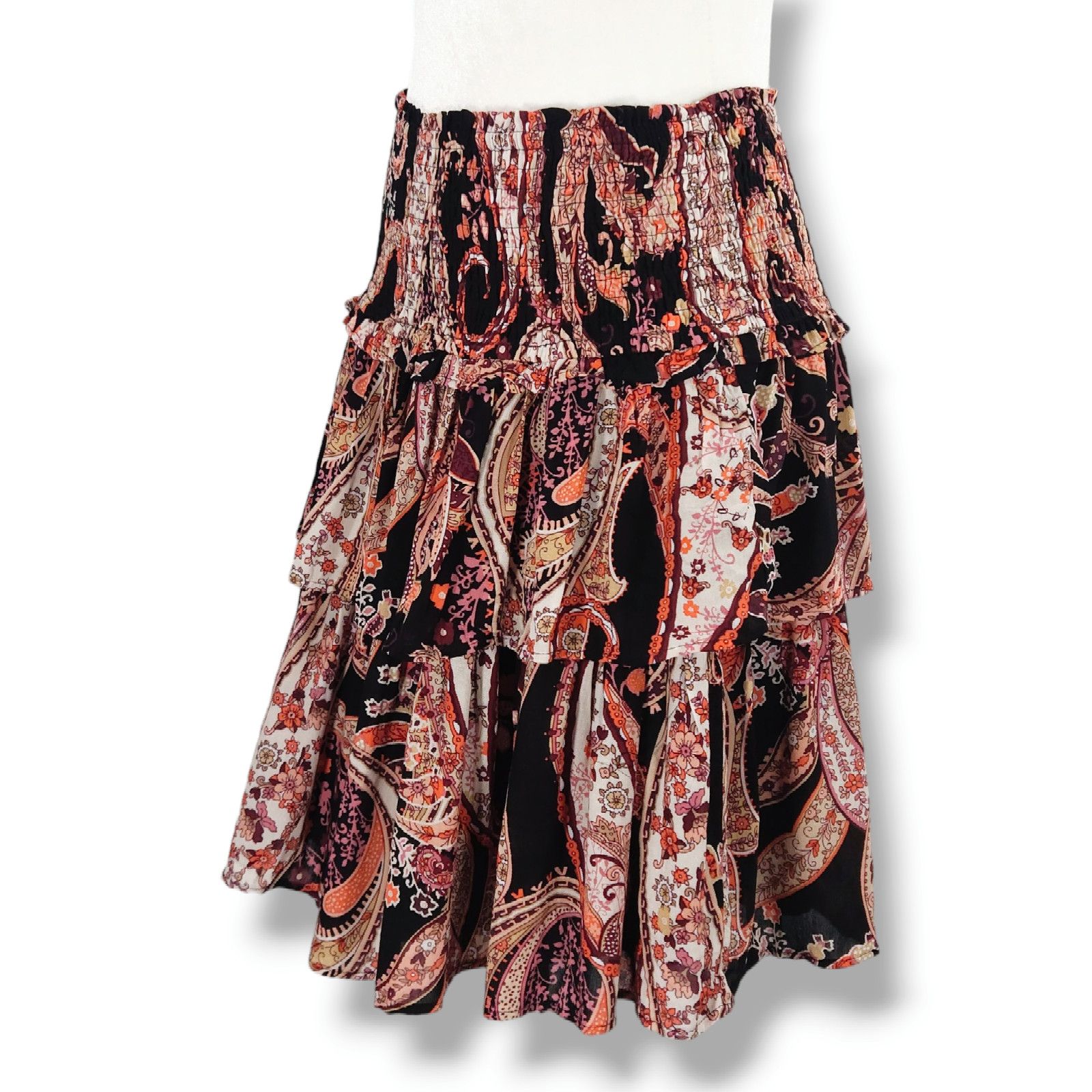 Anthropologie NWT Anthropologie Myla Tiered Mini Skirt Sz. XS [0-2] Wine Size 25" / US 0 / IT 36 - 2 Thumbnail