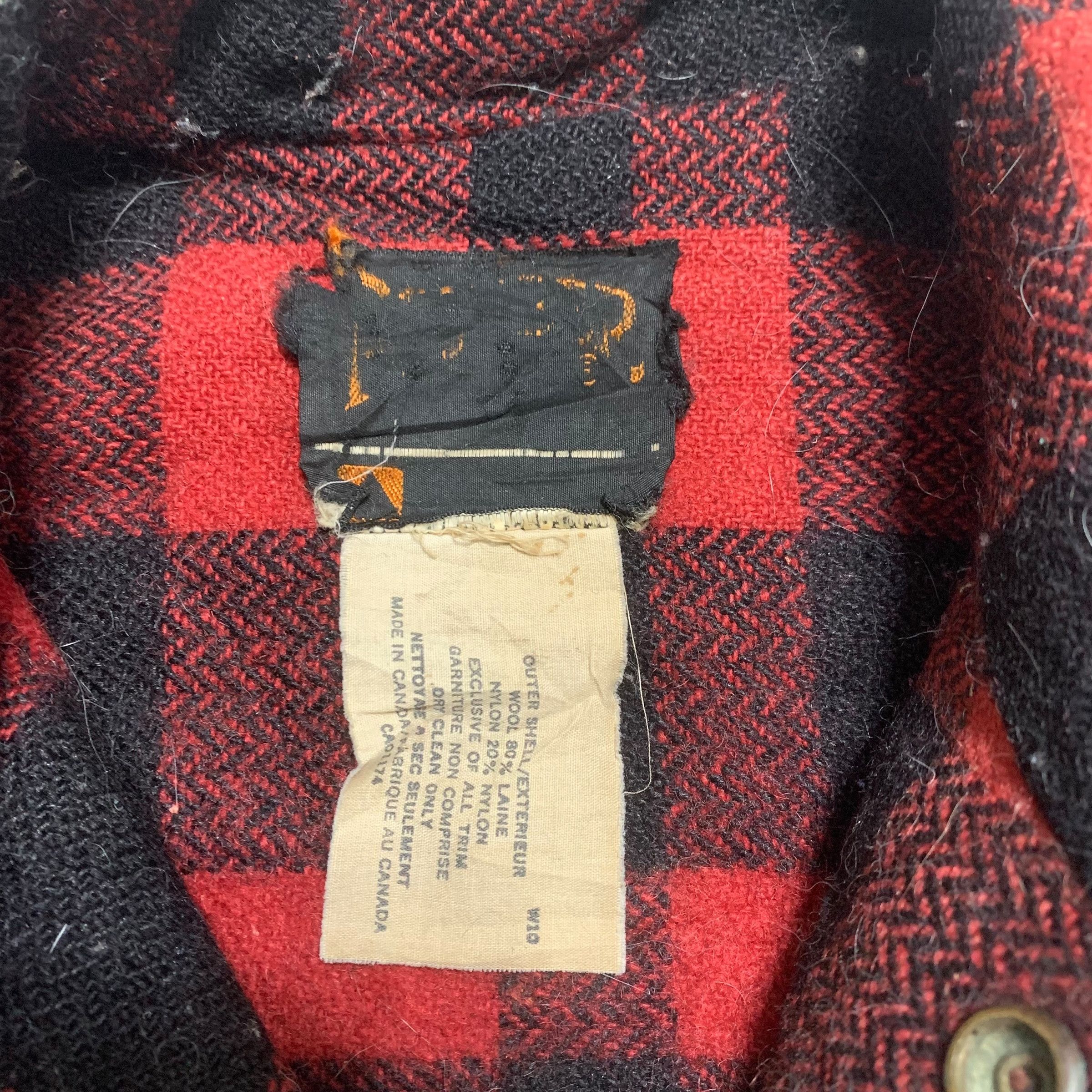Other Vintage 60s Pioneer Brand Canada Mackinaw Wool Jacket Size US M / EU 48-50 / 2 - 6 Thumbnail