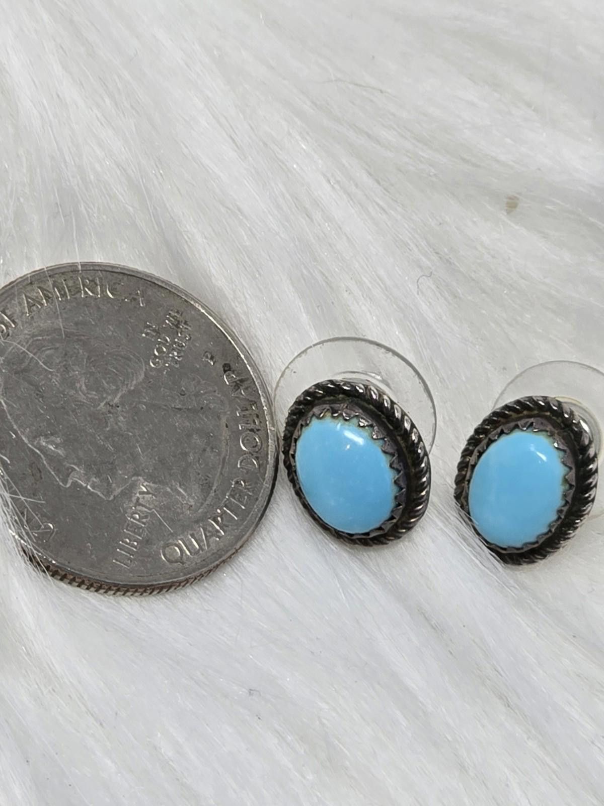 Sterling Silver Native American Sterling Turquoise Stud Earrings Size ONE SIZE - 2 Thumbnail
