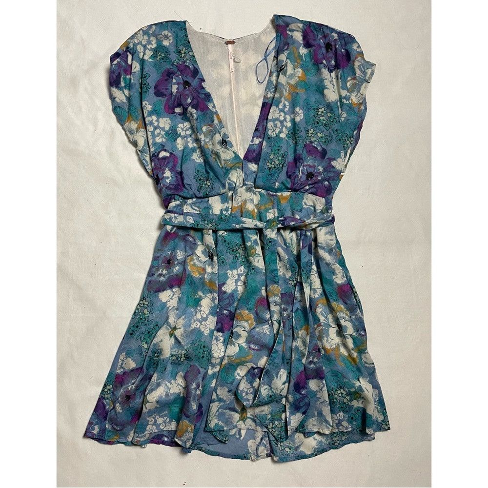 Free People New Free People Freddy Tie Waist Mini Blue Floral Dress Siz Size S / US 4 / IT 40 - 6 Thumbnail