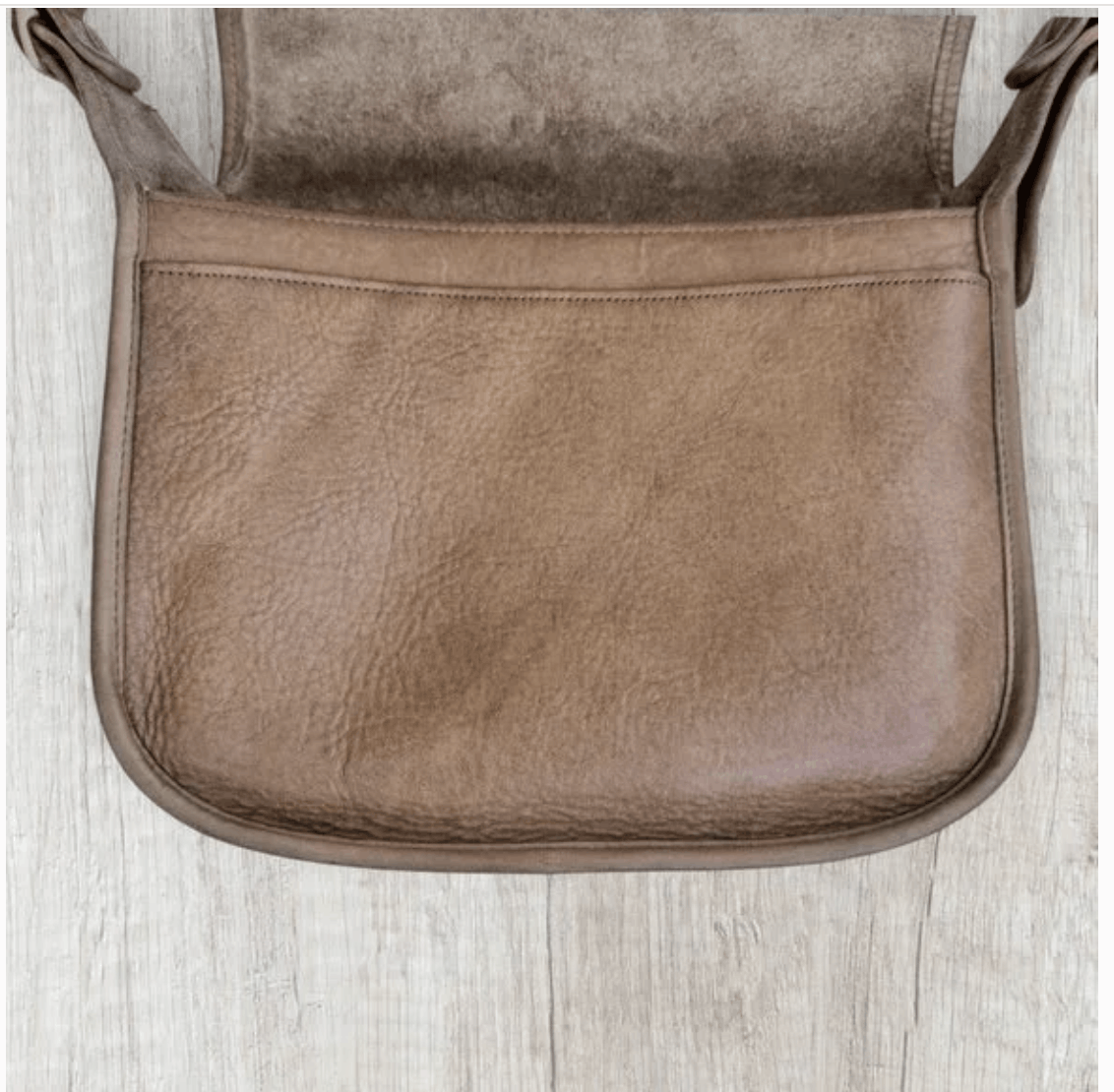 Coach Coach NYC Vintage Brown Leather Messenger Crossbody Bag USA Size ONE SIZE - 5 Thumbnail