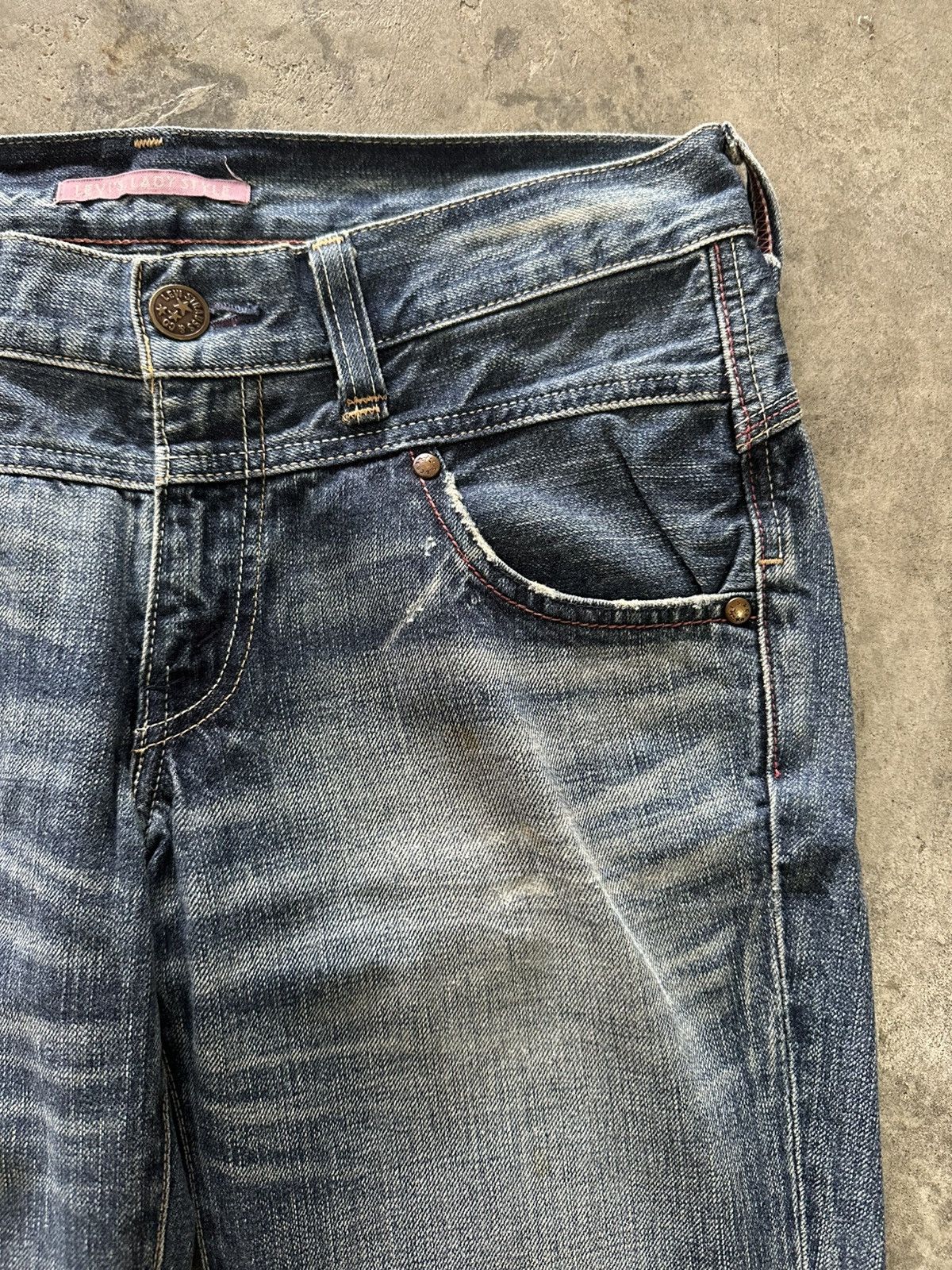 Levi's Levis Lady Style Mudwash Bootcut Flared Jeans Size 32" / US 10 / IT 46 - 4 Thumbnail