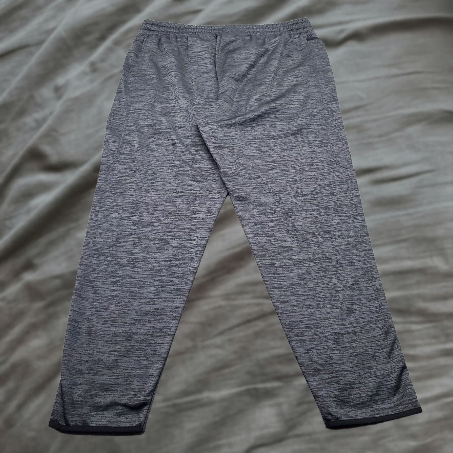 Under Armour Under Armour Mens XXL Multi ColdGear Loose Fit Sweatpants Gym Running Drawstring Space Dye Pockets 30" Inseam Casual Athletic Mens Size US 39 - 1 Thumbnail