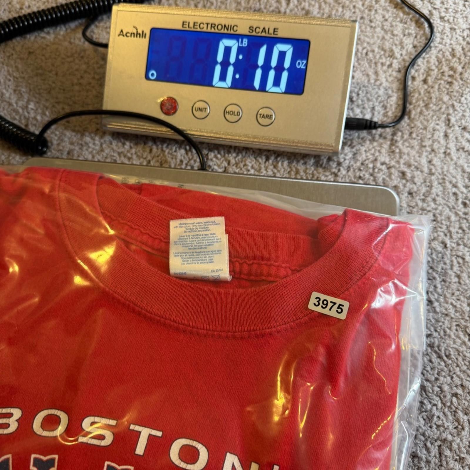 Gildan 2004 Boston Red Sox World Series Believin T Shirt XL MLB Size US XXL / EU 58 / 5 - 6 Thumbnail