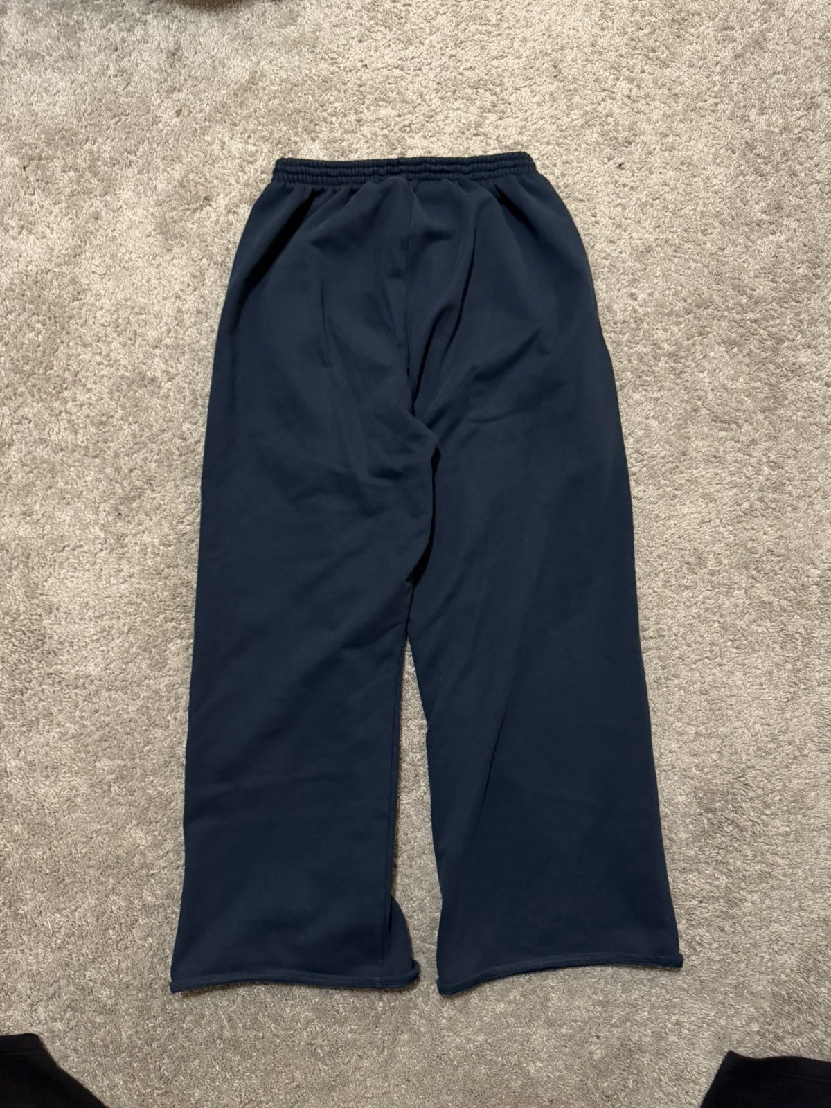 Gap × Yeezy Yeezy gap sweatpants Size US 32 / EU 48 - 2 Thumbnail