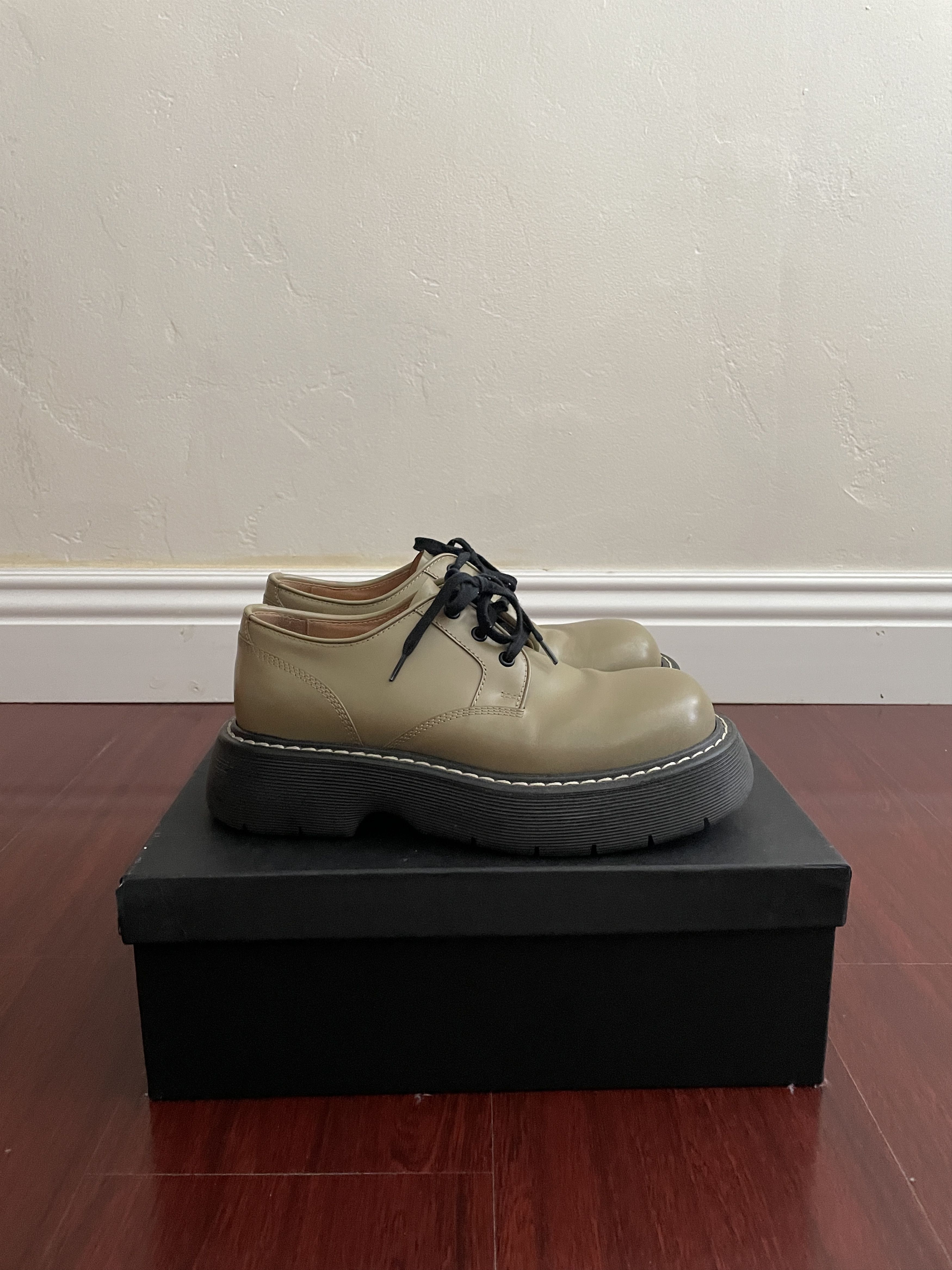靴 archive Bottega Veneta Leather Shoes Bottega Veneta Archive | Grailed