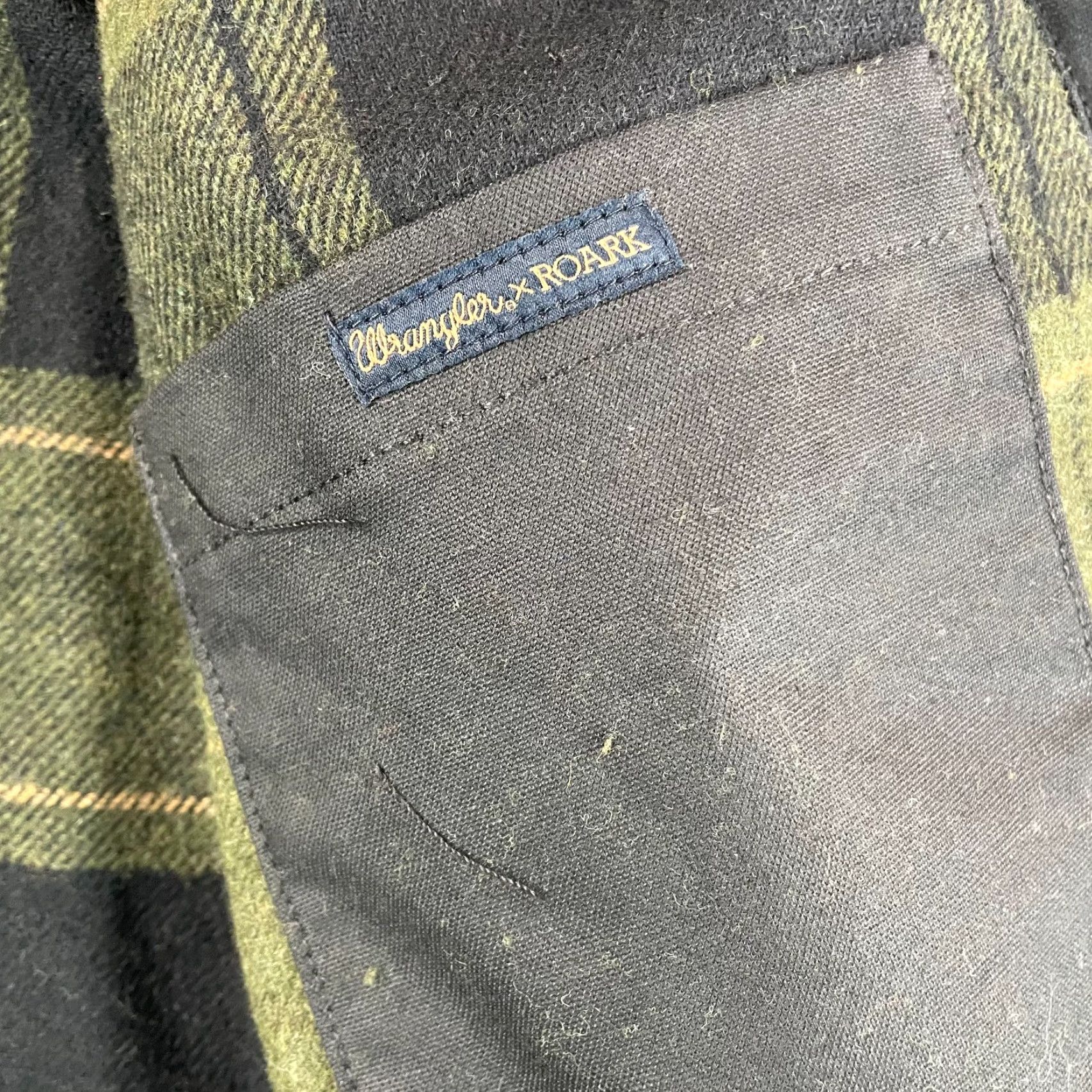 Roark Roark X Wrangler Out of Range Waxed Cotton Maverick Chore Jacket XL Black Mens Jacket Size US XL / EU 56 / 4 - 4 Thumbnail