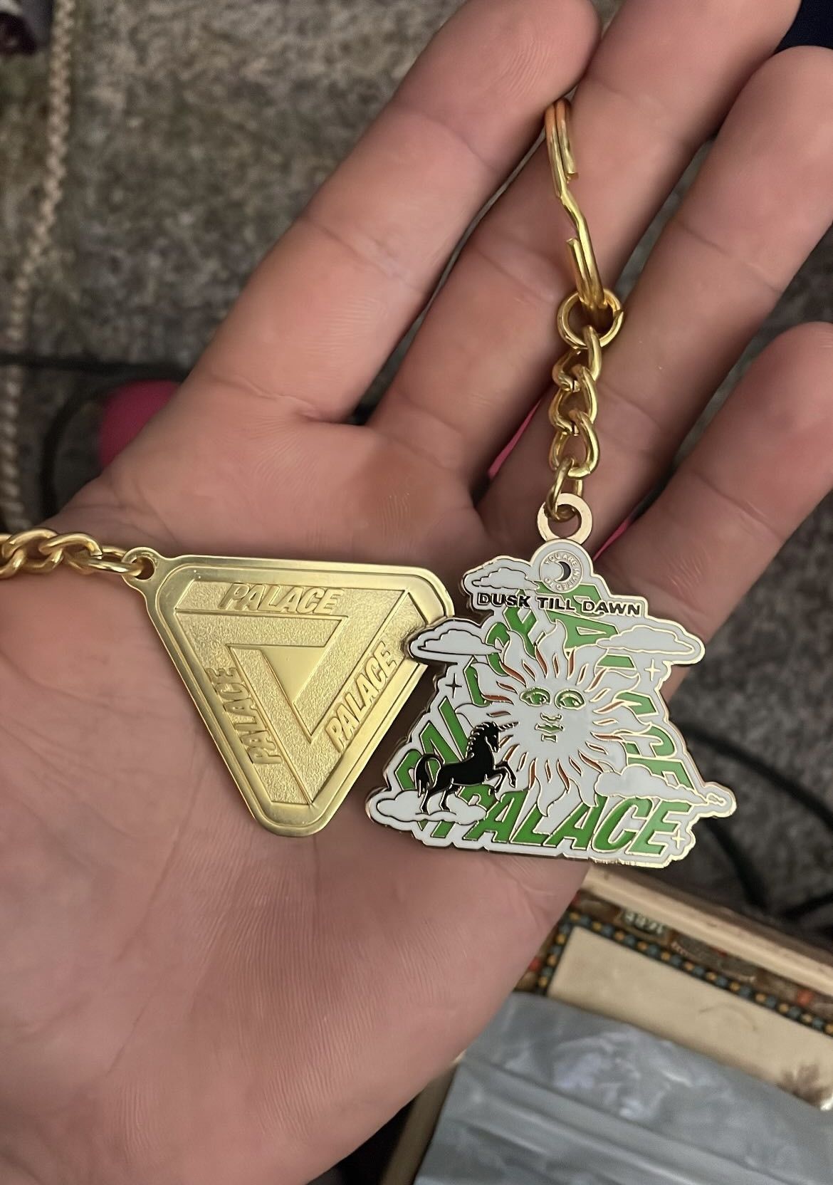 Palace Palace carabiner keychain clip | Grailed