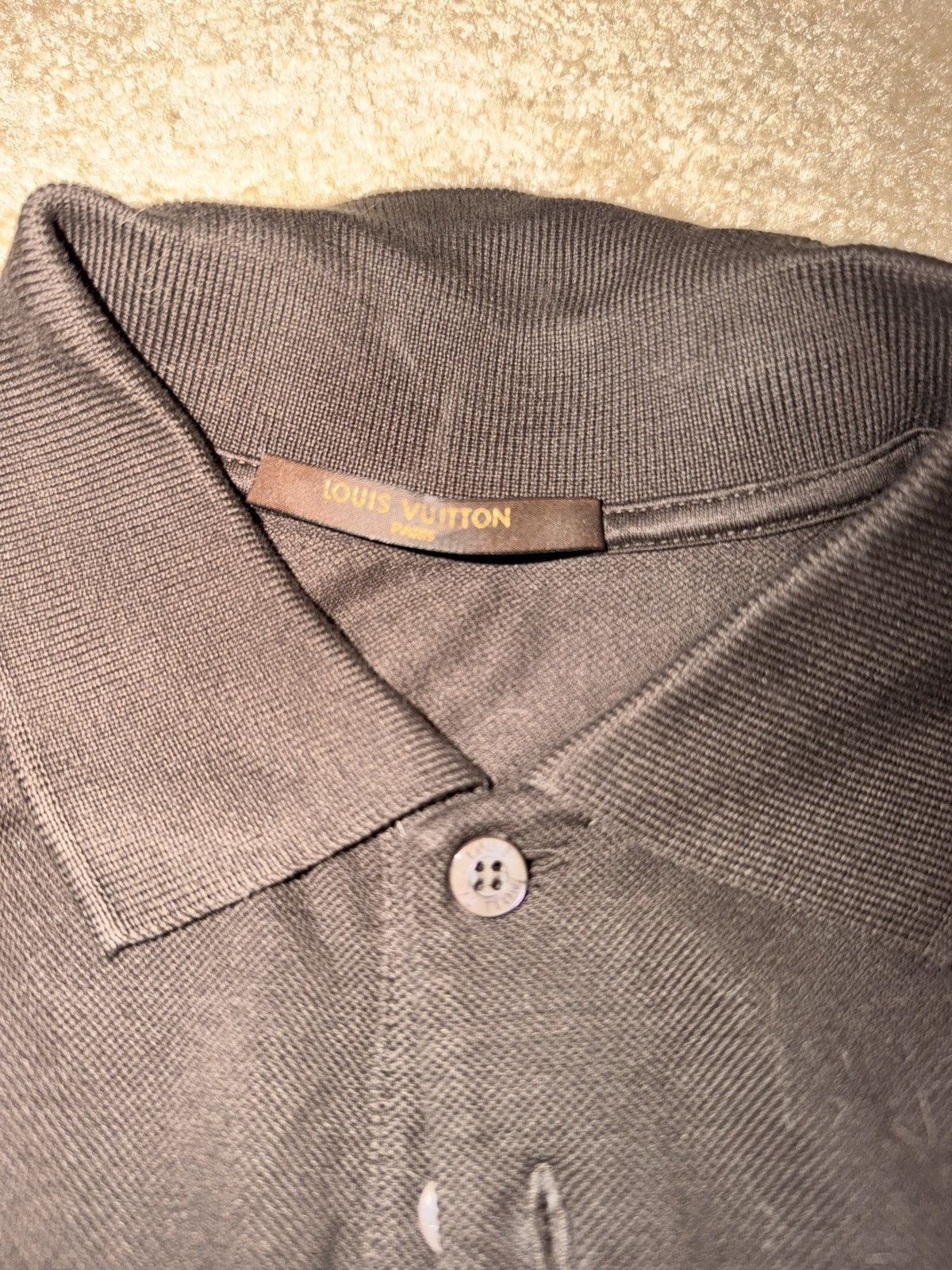 Louis Vuitton Louis Vuitton LV Logo Polo Shirt Brown Size Small Size US S / EU 44-46 / 1 - 4 Thumbnail