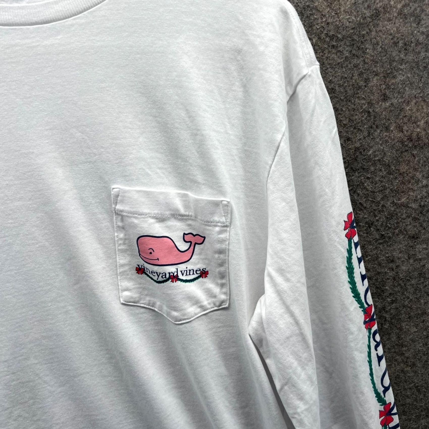Vineyard Vines Vineyard Vines Shirt Mens Medium White Crewneck Long Sleeve Whale USA Shirt) Size US M / EU 48-50 / 2 - 7 Thumbnail