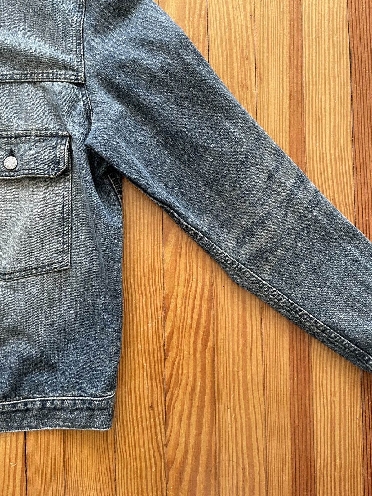 Helmut Lang Archive 1998 Helmut Lang Type II Sanded Denim Jacket Faded Size US L / EU 52-54 / 3 - 3 Thumbnail