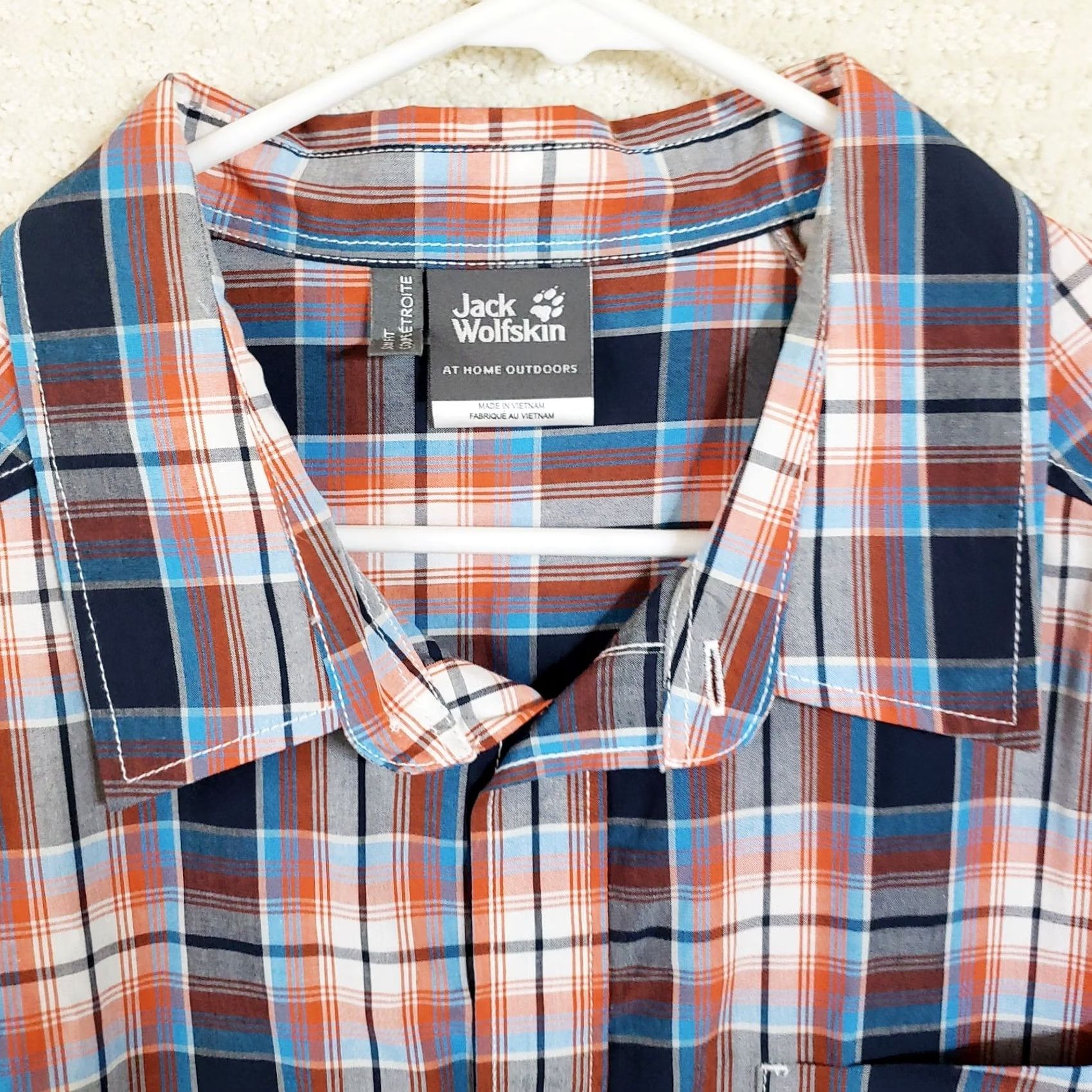 Jack Wolfskin Jack Wolfskin Shirt Men's XL Multicolor Plaid Slim Fit Outdoor Button Short Sleeve Slim Fit Button-Up Shirt Mens XL Multicolor Plaid Outdoor Shirt Size US XL / EU 56 / 4 - 5 Thumbnail