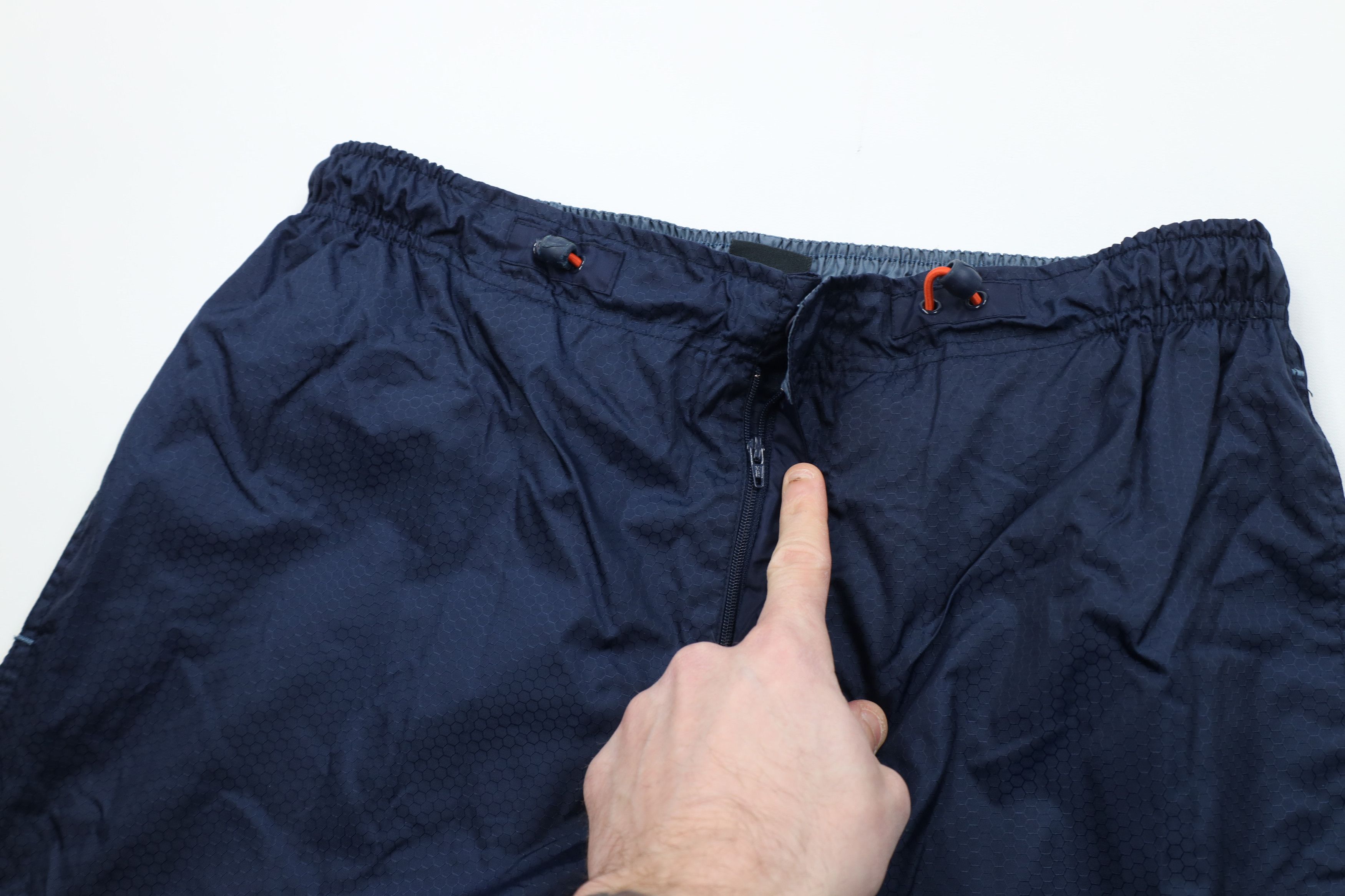 Nike Vintage Y2K Nike Swoosh Honeycomb Ripstop Wide Leg Pants Size US 36 / EU 52 - 8 Thumbnail