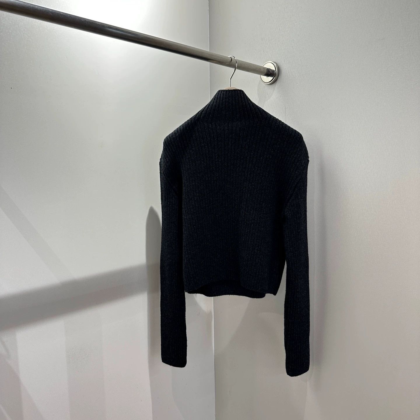 Hermes Hermes Turtleneck Zip Wool LS may547 40 Size M / US 6-8 / IT 42-44 - 2 Thumbnail