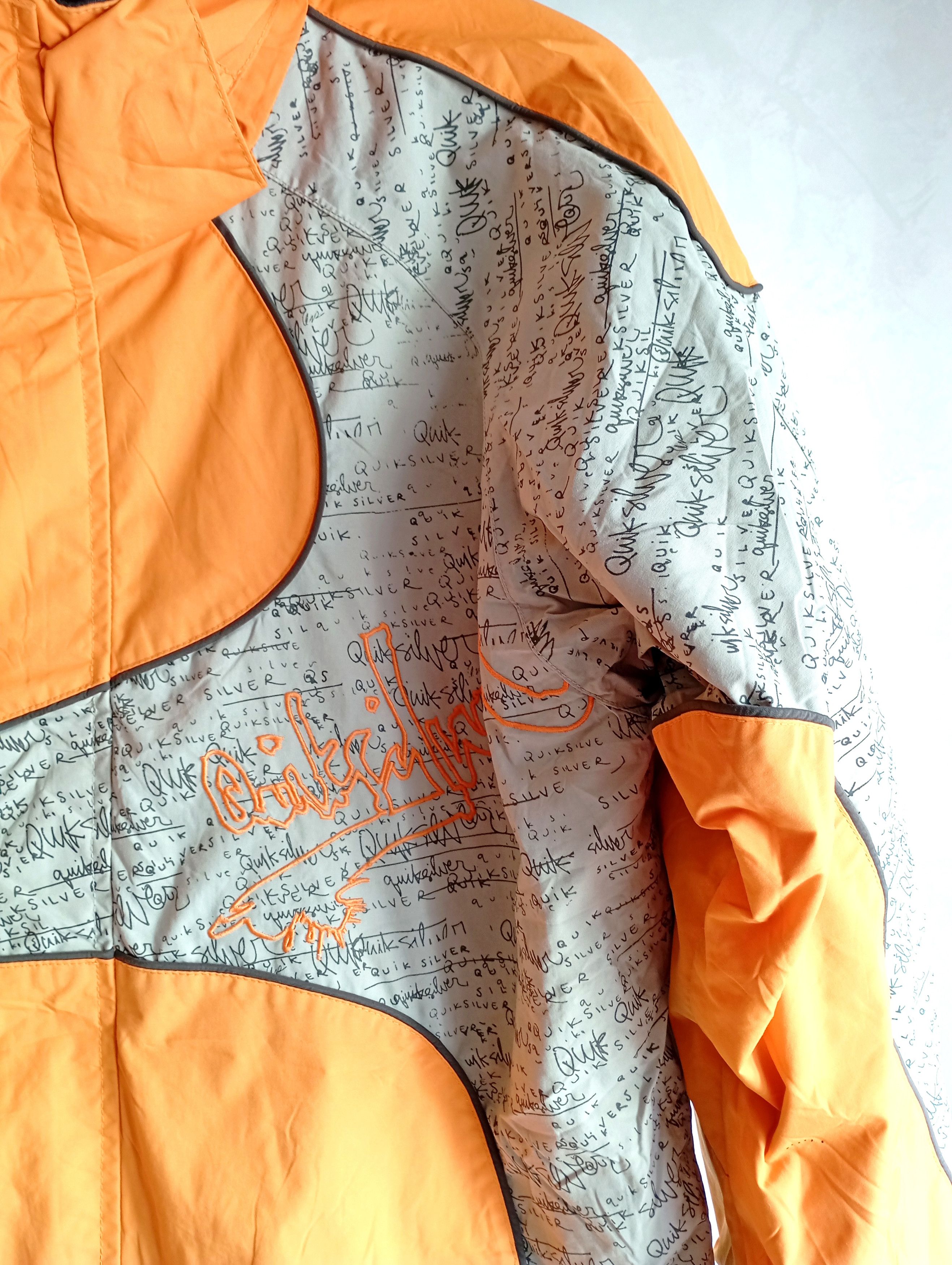 Quiksilver 90s Quiksilver Vintage Hooded Jacket L Size US L / EU 52-54 / 3 - 3 Thumbnail