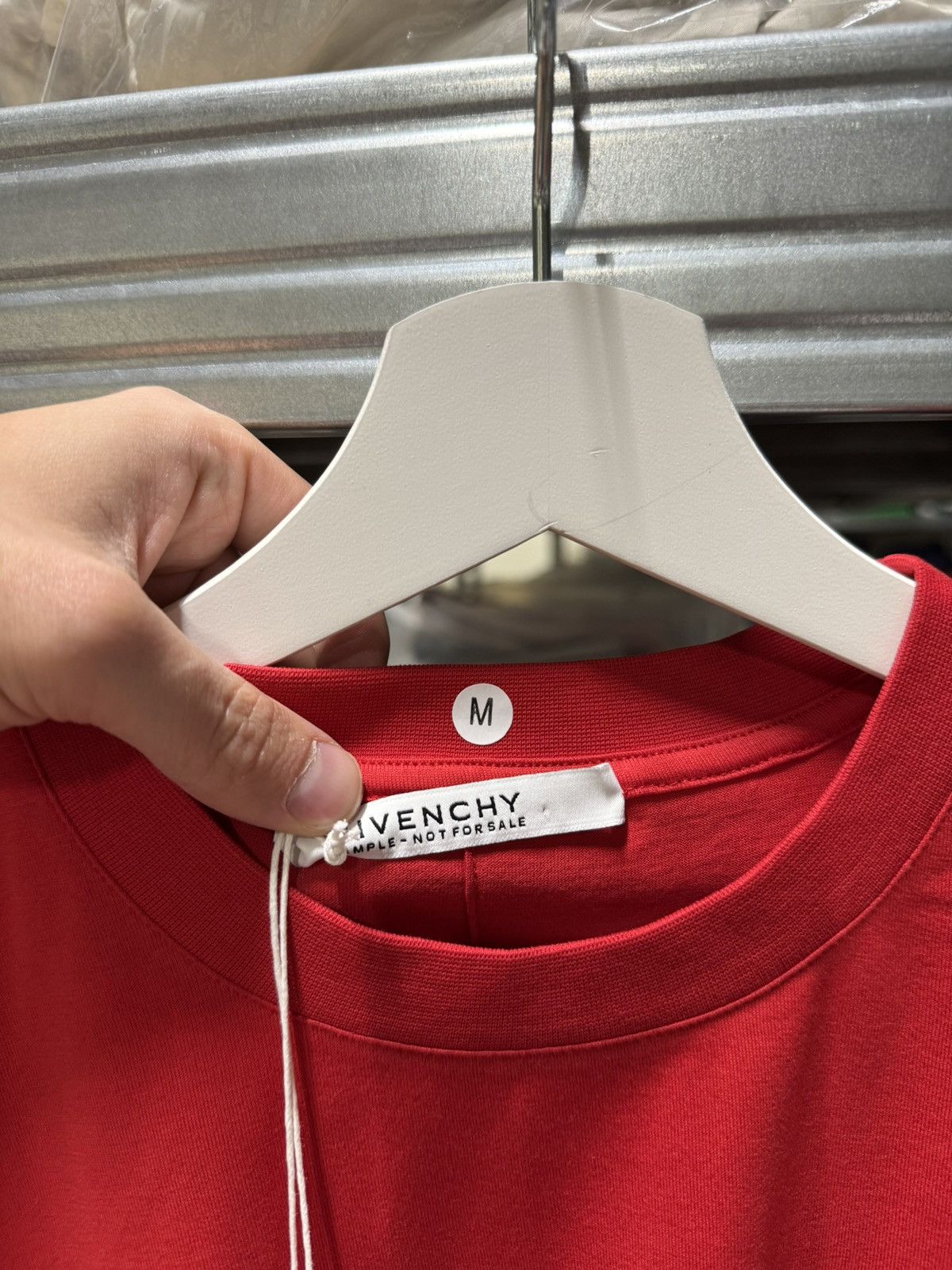 Givenchy Givenchy Logo Patch T-Shirt NEW 550$ Size US M / EU 48-50 / 2 - 3 Thumbnail