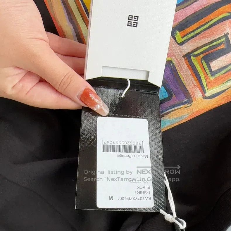 Givenchy Givenchy Black Short Sleeve Size US M / EU 48-50 / 2 - 4 Thumbnail