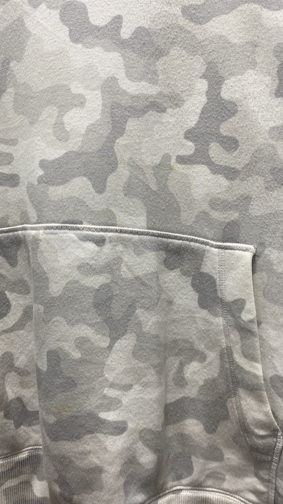Other Under Armour Winter Camo Pullover Hoodie Size US XL / EU 56 / 4 - 8 Thumbnail