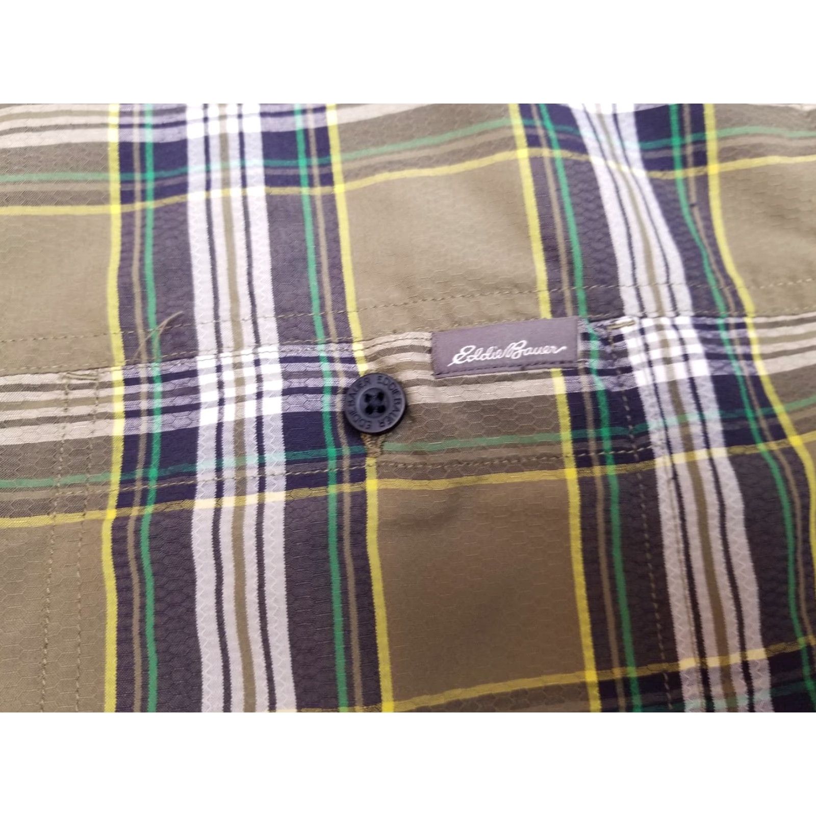 Eddie Bauer VINTAGE Eddie Bauer Shirt Mens XL Green Plaid Classic Fit Performance Blend Size US XL / EU 56 / 4 - 4 Thumbnail