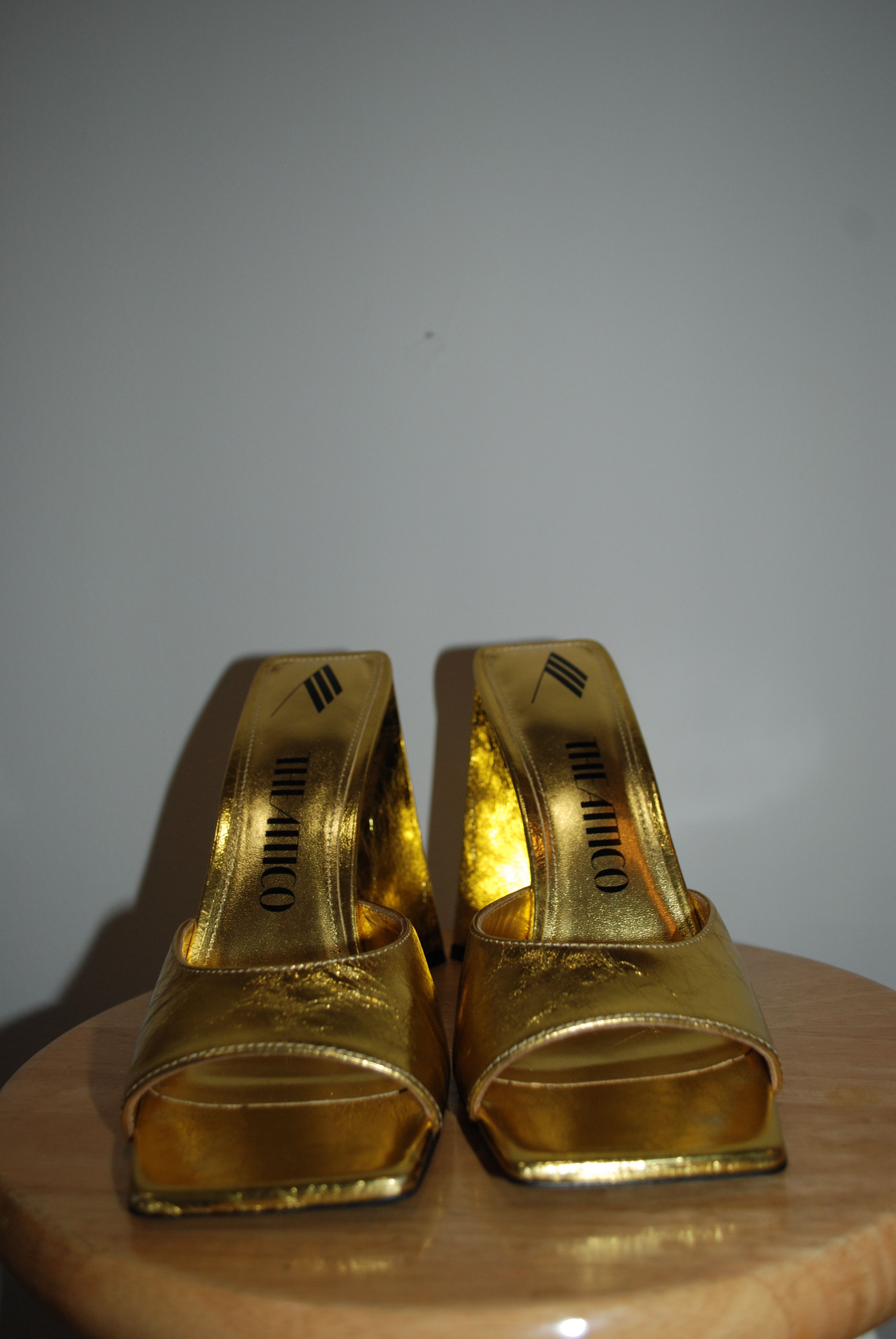 The Attico The Attico Devon Mule in Gold Size US 10 / IT 40 - 3 Thumbnail