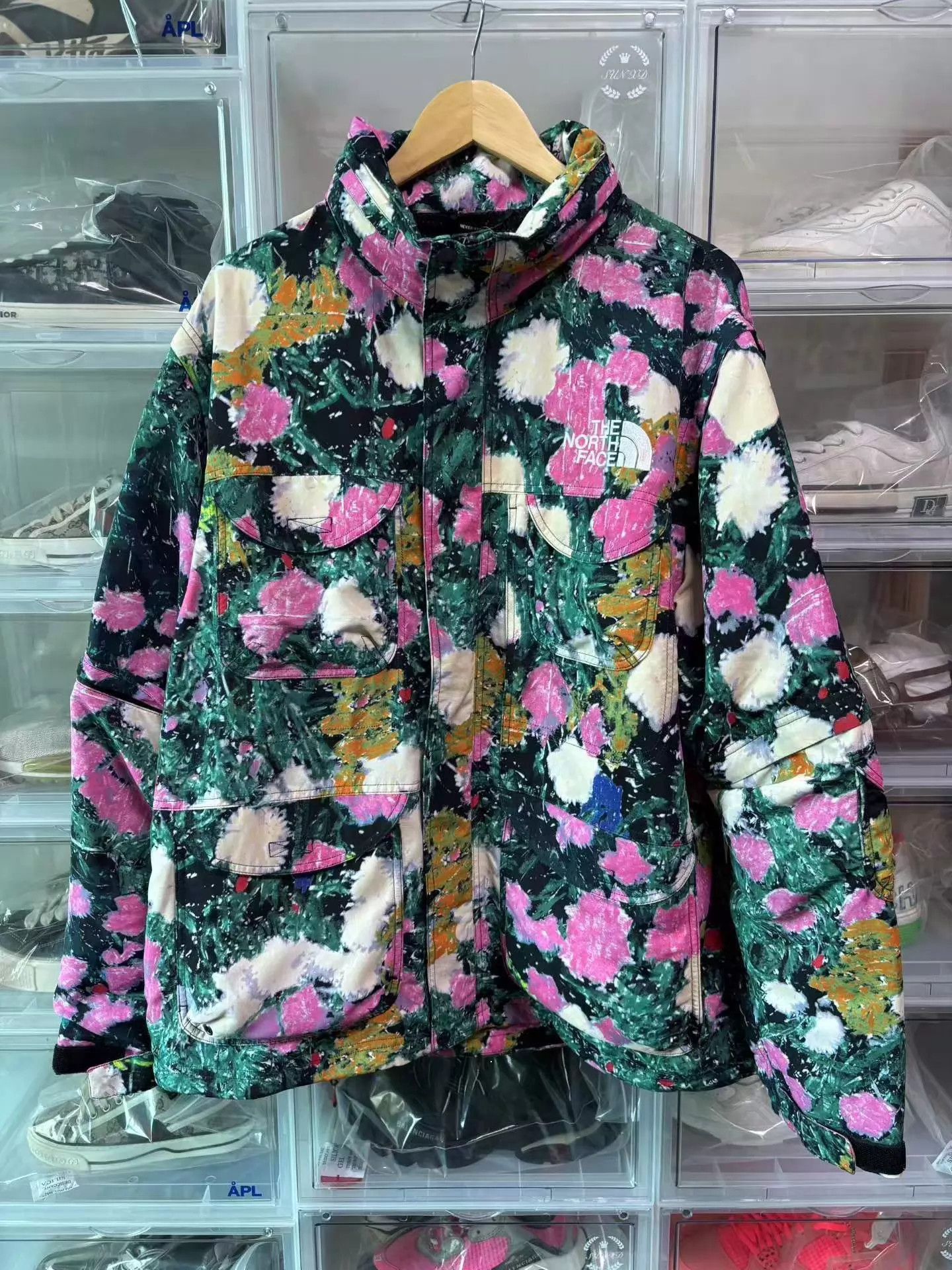 Supreme Floral Print Light Jacket - Multi, XL Size US XL / EU 56 / 4 - 1 Thumbnail